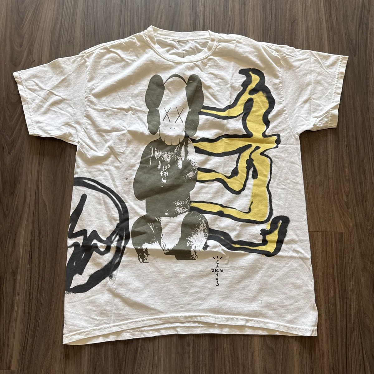 Fragment Design × Kaws × Travis Scott Travis Scott Cactus Jack x KAWS x Fragment Tee Yellow XL Size US XL / EU 56 / 4 - 1 Thumbnail