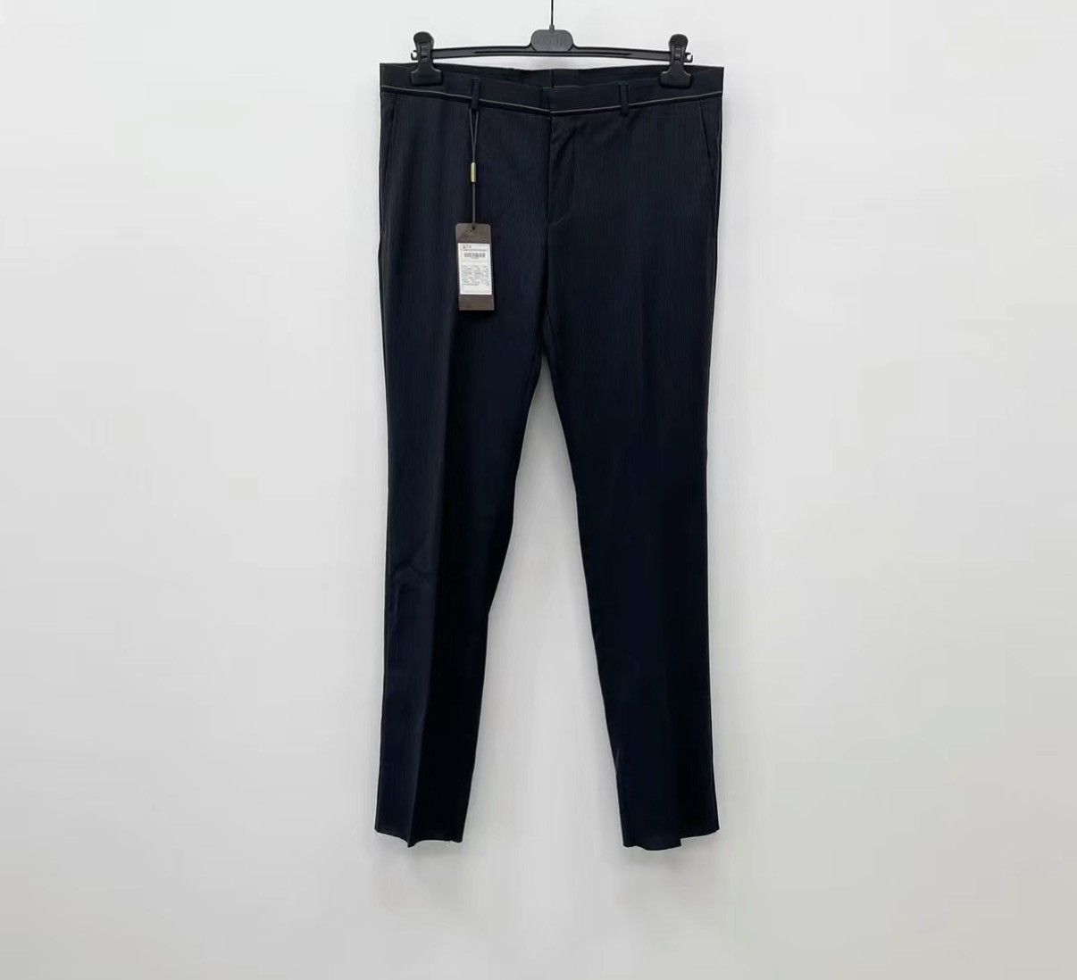 Gucci Gucci 100% Wool Casual Pants J30 Size US 36 / EU 52 - 1 Thumbnail