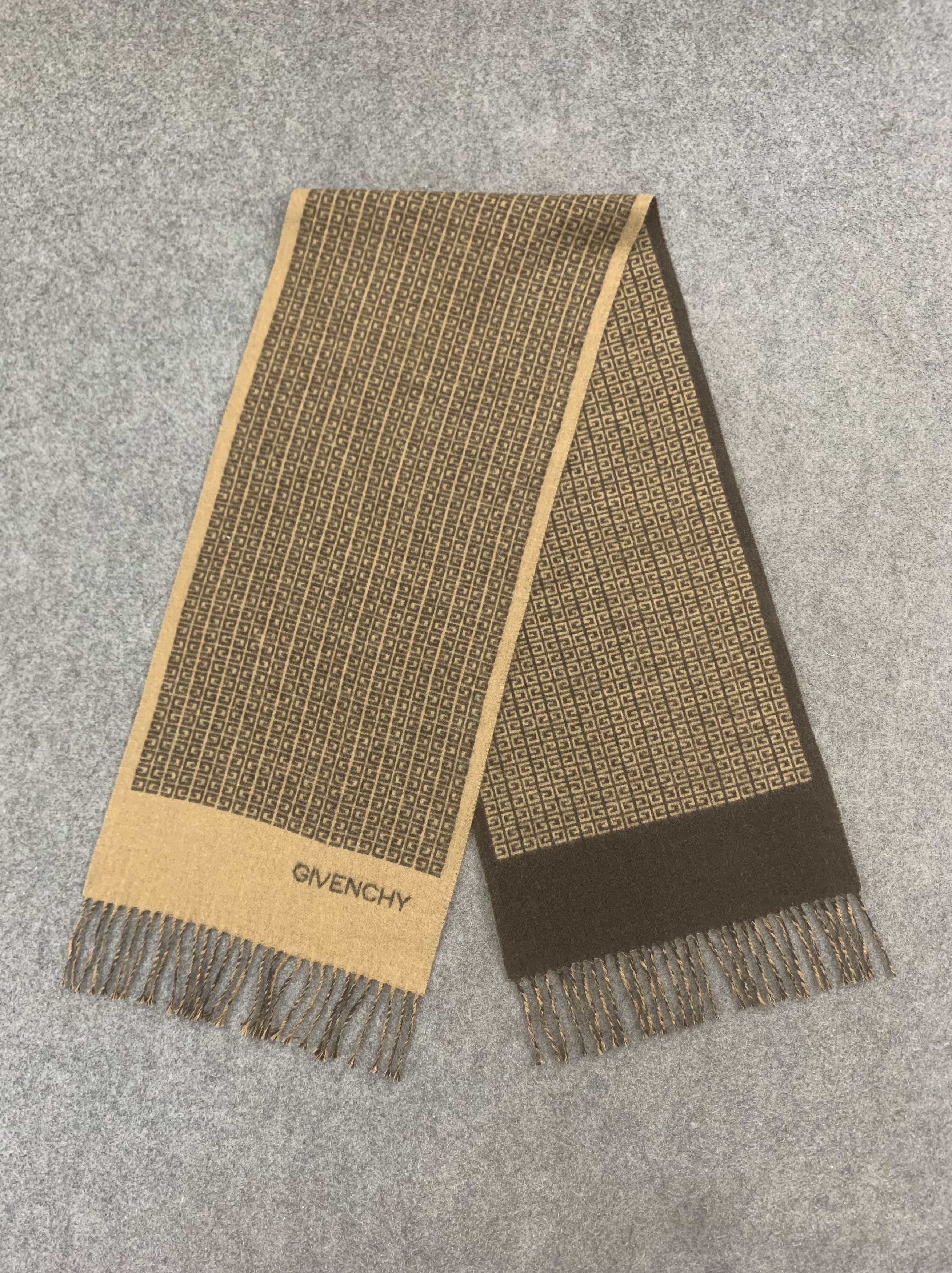 Givenchy Givenchy Scarf Wool Muffler Neck Wrap BL9247 Size ONE SIZE - 4 Thumbnail
