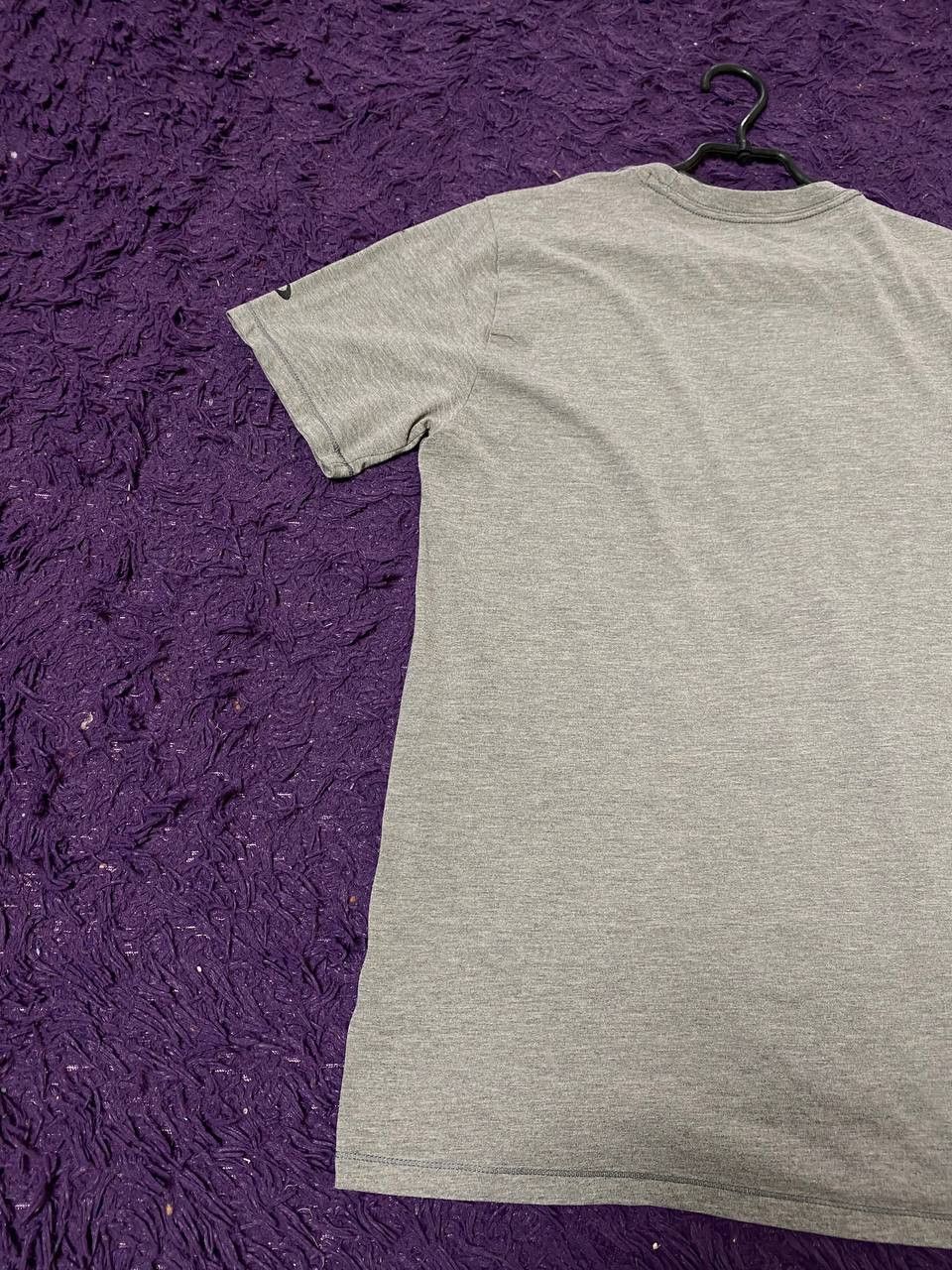 Oakley Vintage Oakley Big Y2K Logo Short Sleeve T-Shirt Size S Size US S / EU 44-46 / 1 - 12 Thumbnail