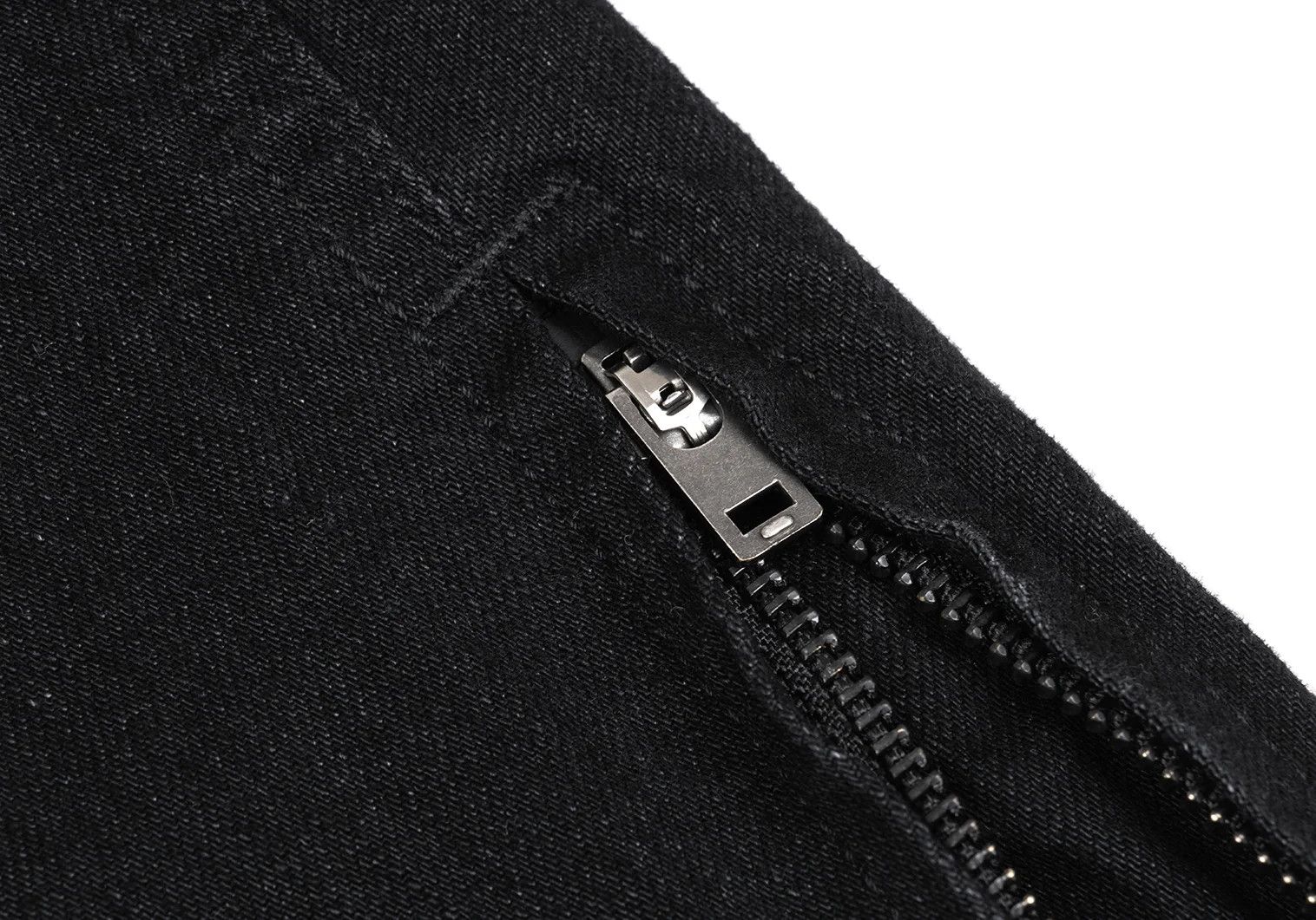 Yohji Yamamoto BLACK Scandal Yohji Yamamoto Zip Hem Denim Pants Size US 32 / EU 48 - 9 Thumbnail