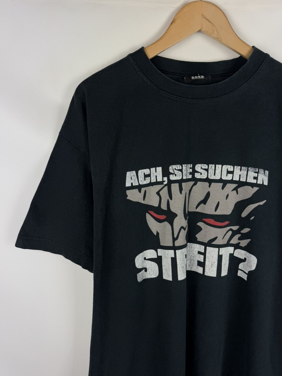 Band Tees × Vintage Bohse Onkelz Ach, Sie Suchen Streit Vintage Band T Shirt Tee Size US XL / EU 56 / 4 - 4 Thumbnail