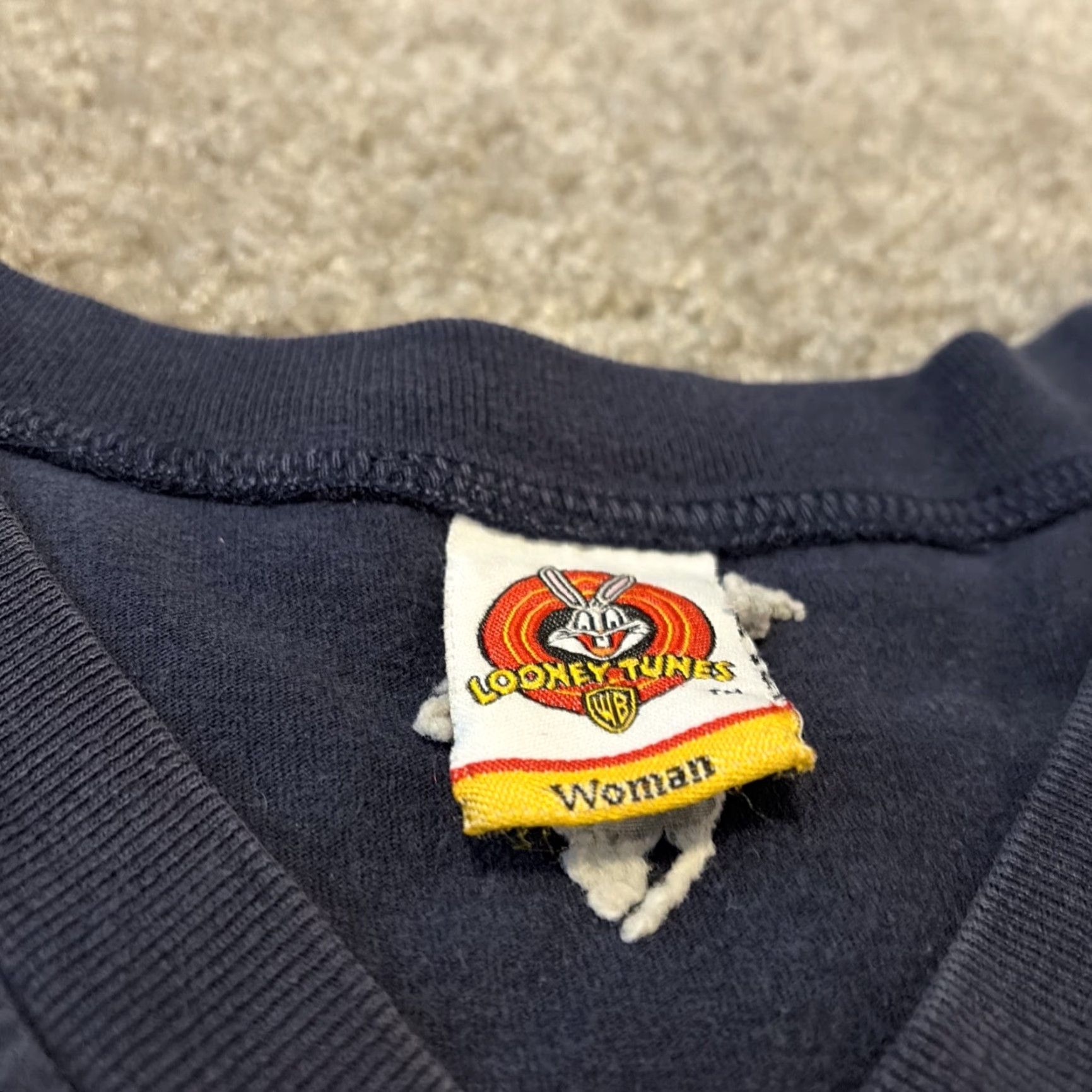 Vintage VINTAGE 90s Looney Tunes Taz Jersey Shirt XL Navy Blue Men’s T-Shirt Size XL / US 12-14 / IT 48-50 - 5 Thumbnail