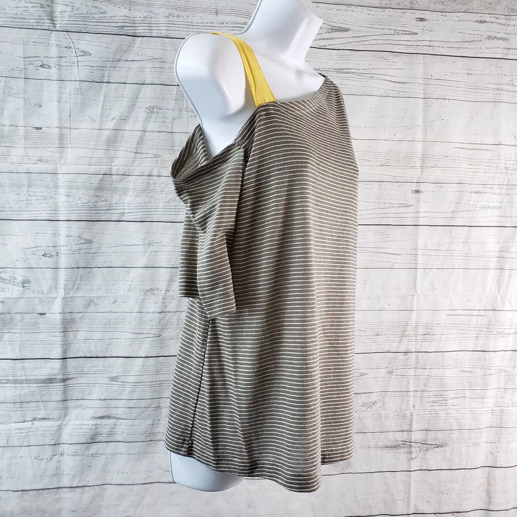 Vintage Sundance Womens Myra Tee M Gray Striped Half Sleeves Shirt Womens Gray Size M / US 6-8 / IT 42-44 - 2 Thumbnail