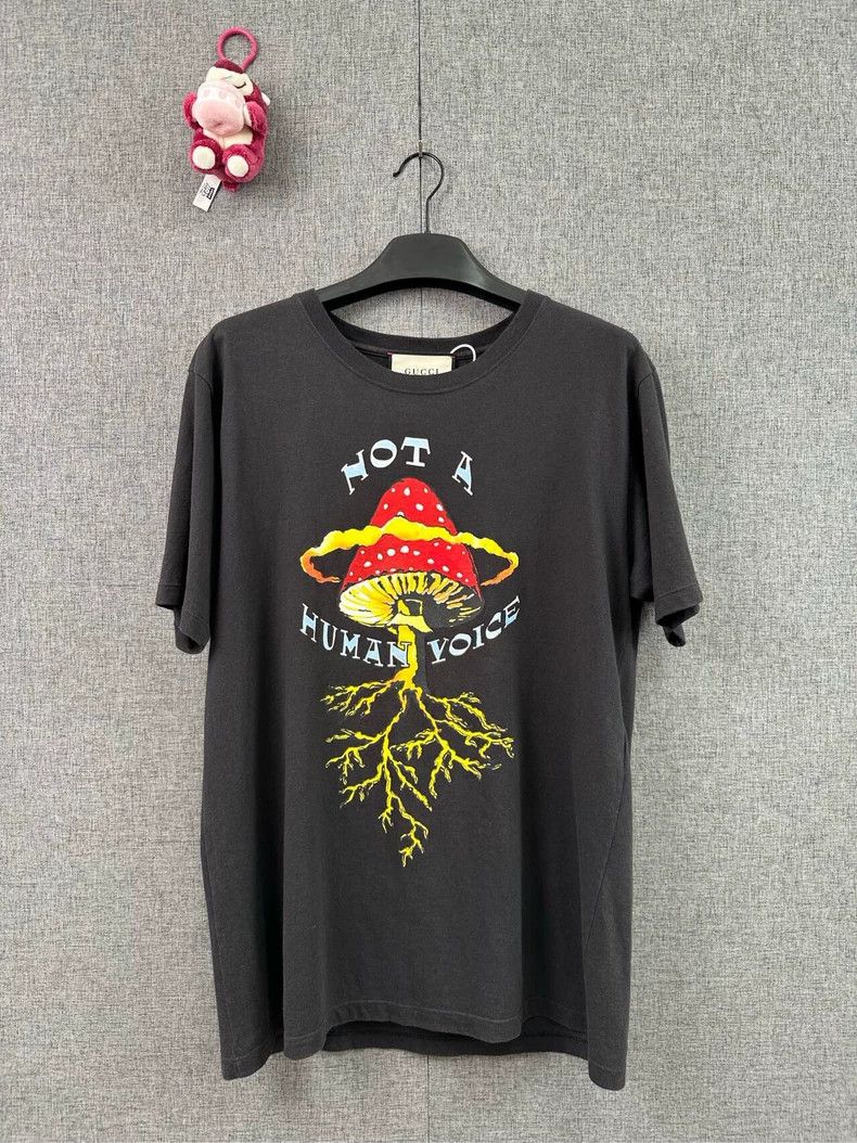 Gucci Gucci Black Short Sleeve T-Shirt with Mushroom Design - dmc Size US XS / EU 42 / 0 - 1 Thumbnail