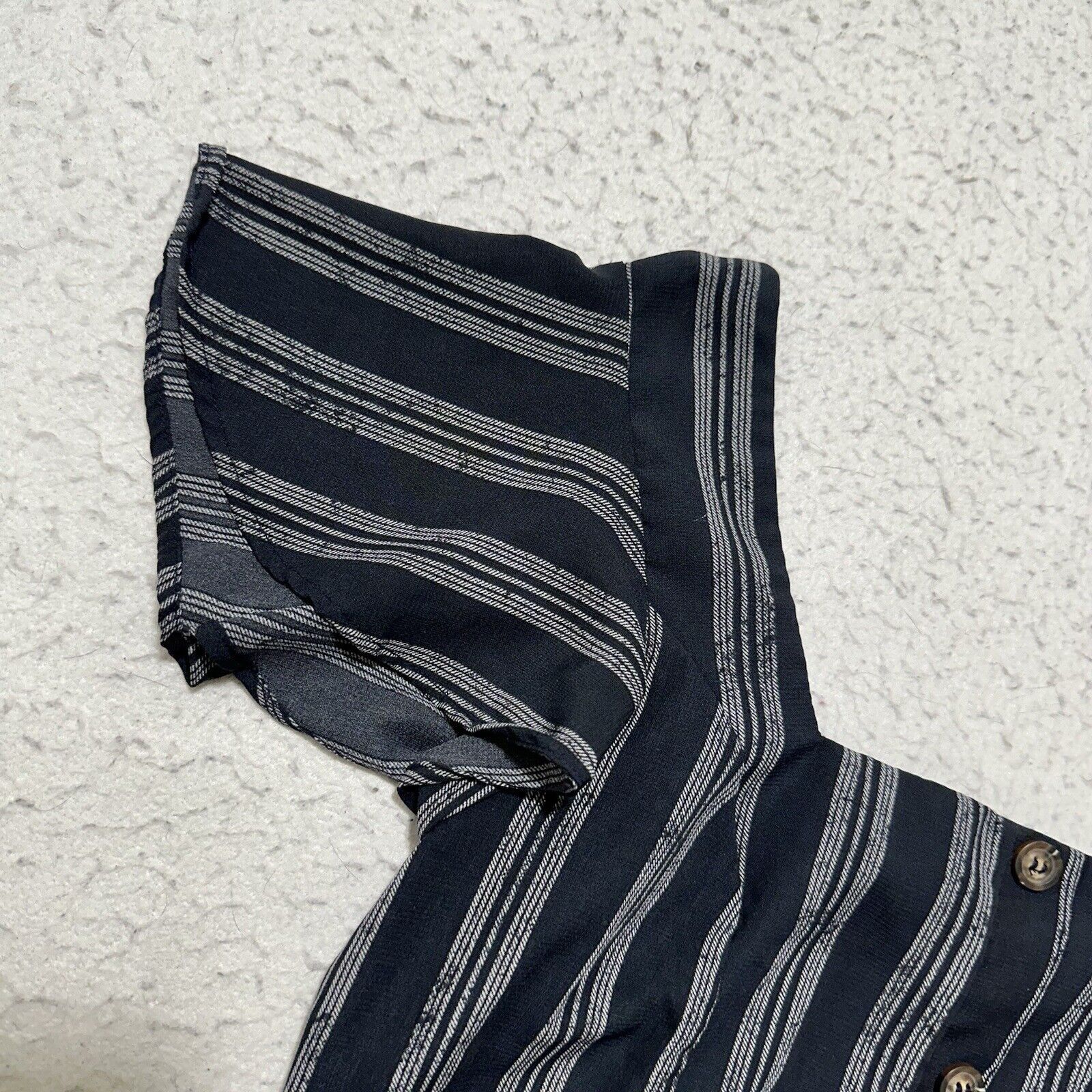 Other Sienna Sky Small Blue White Stripe Button Front Crop Top Size S / US 4 / IT 40 - 5 Thumbnail