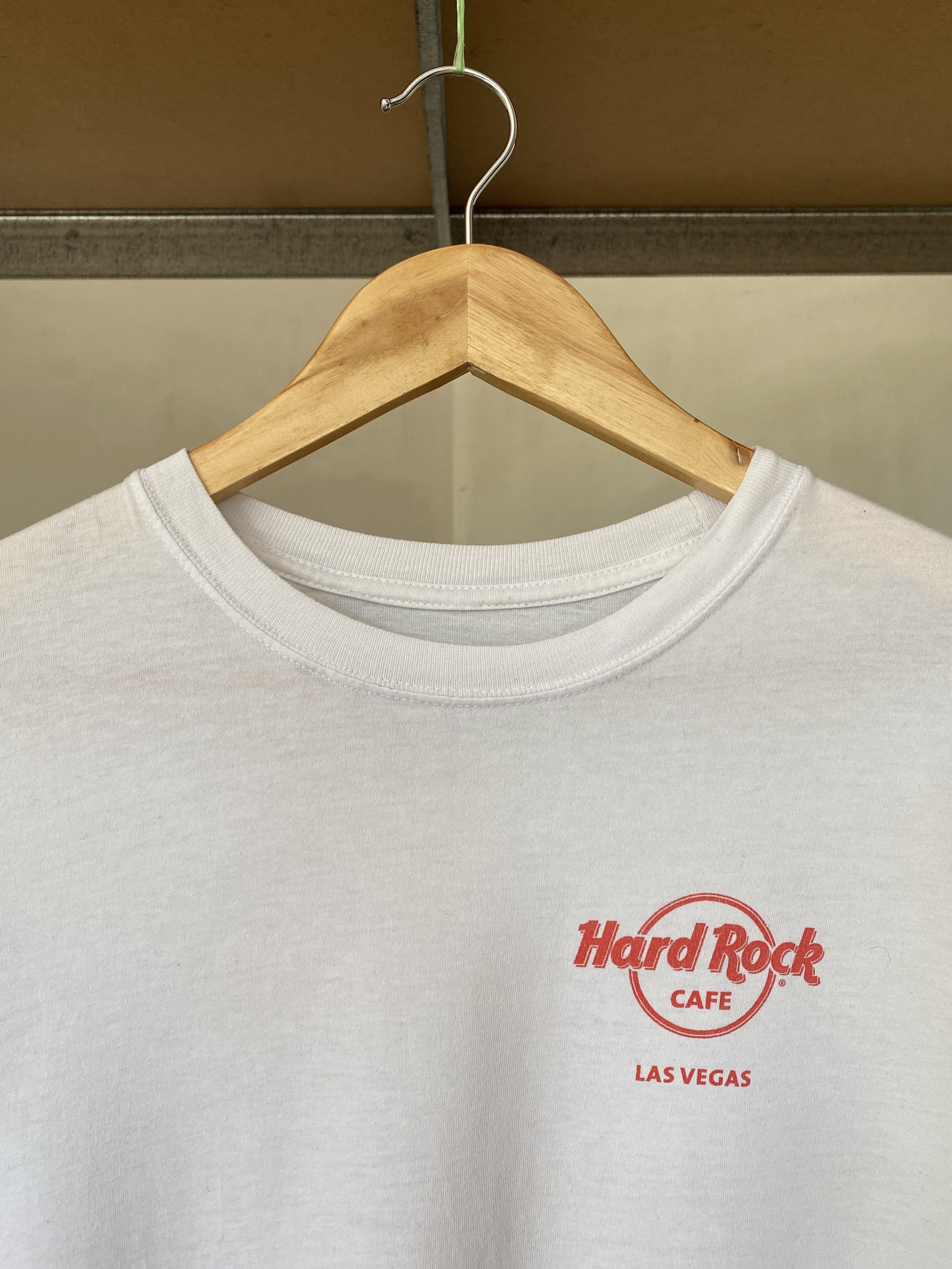 Hard Rock Cafe Hard Rock Cafe Vintage 2000s Las Vegas White Tee Size US S / EU 44-46 / 1 - 3 Thumbnail