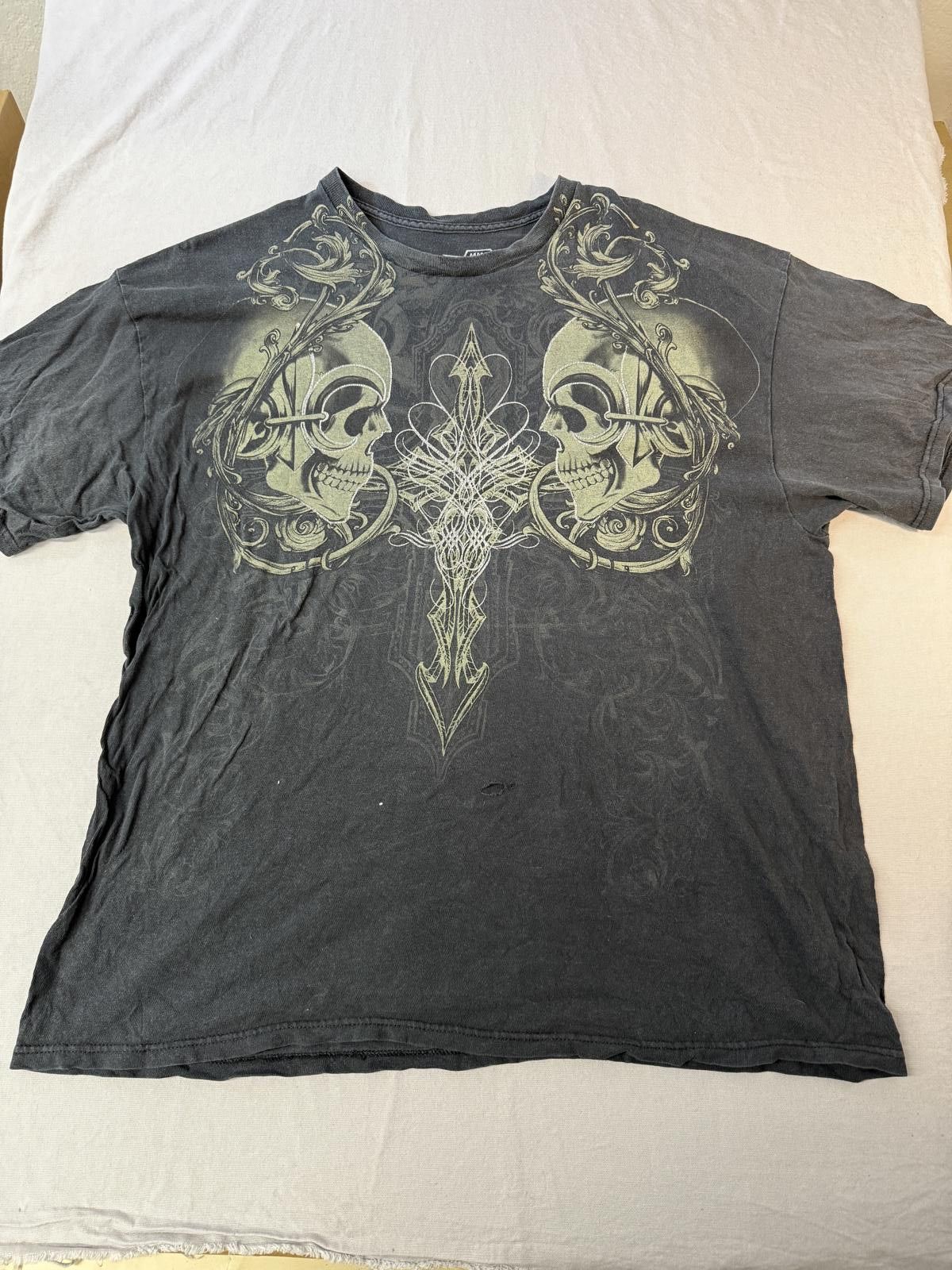 Designer MMA Elite Y2K T-shirt Two Skulls Saints Symmetric 2XL Size US XXL / EU 58 / 5 - 1 Thumbnail