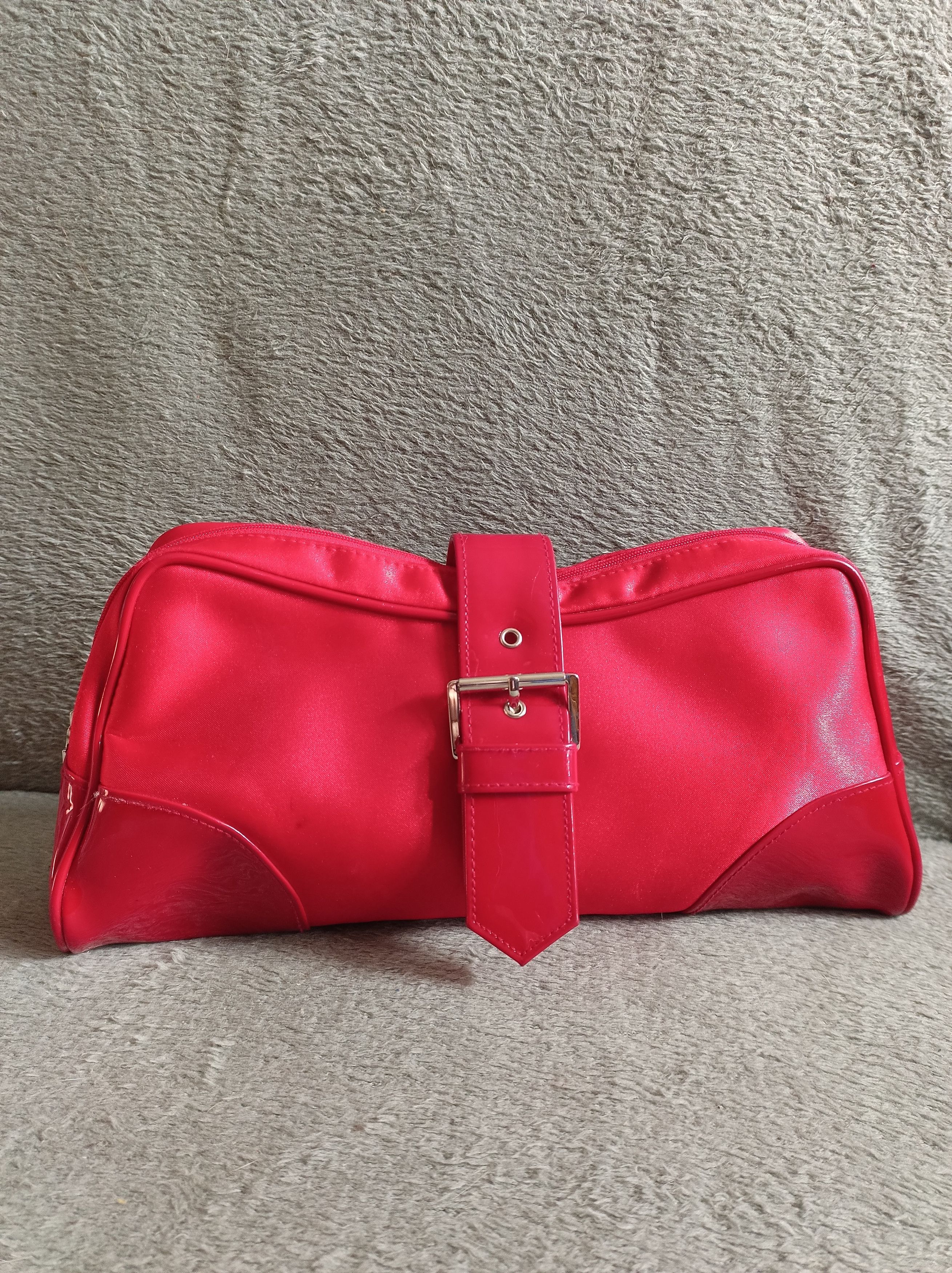 Dior Dior Vintage Red Cosmetic Travel Bag Pouch Size ONE SIZE - 1 Thumbnail