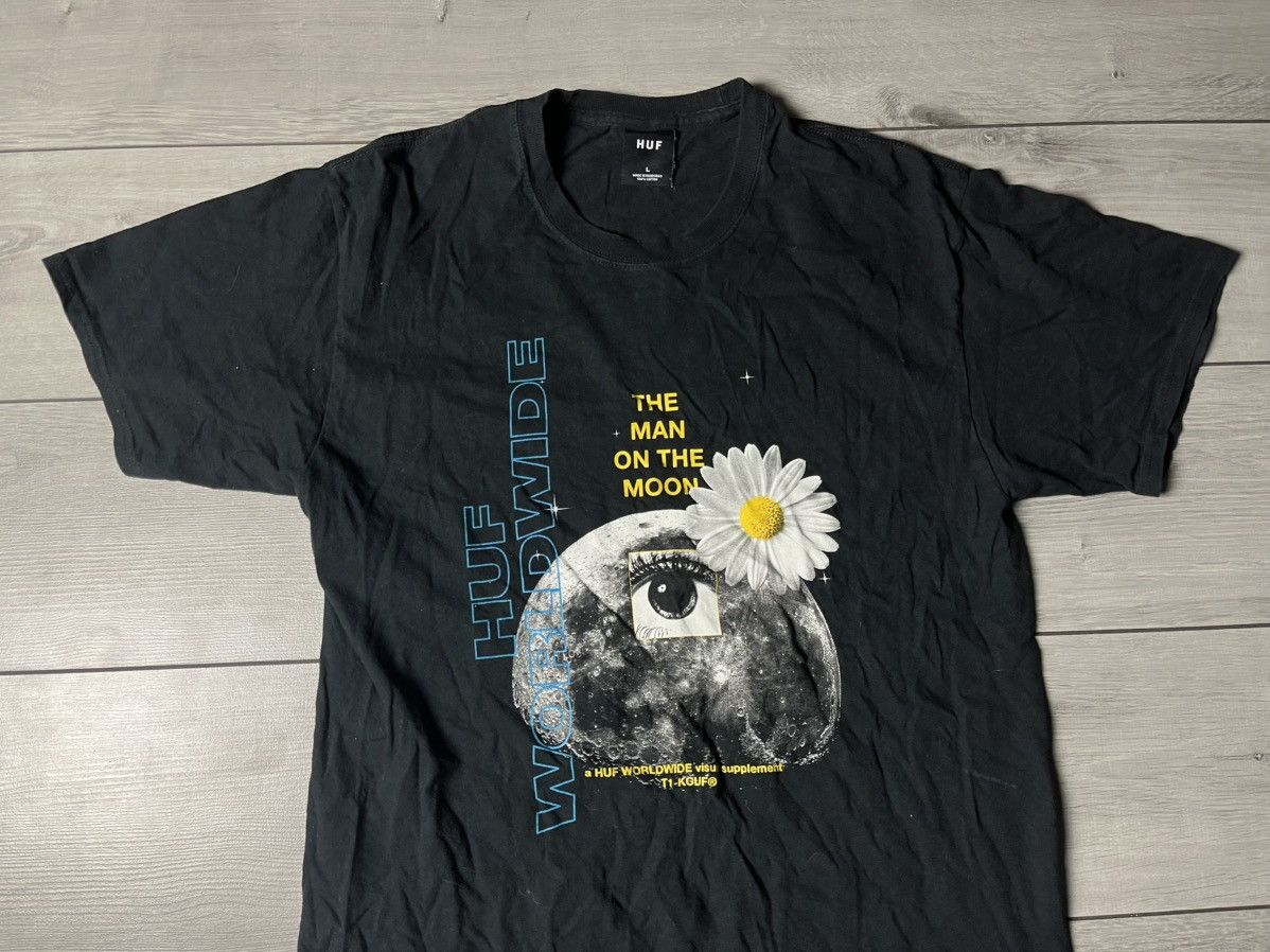 Huf Huf worldwide Tshirt skate size Large Size US L / EU 52-54 / 3 - 3 Thumbnail