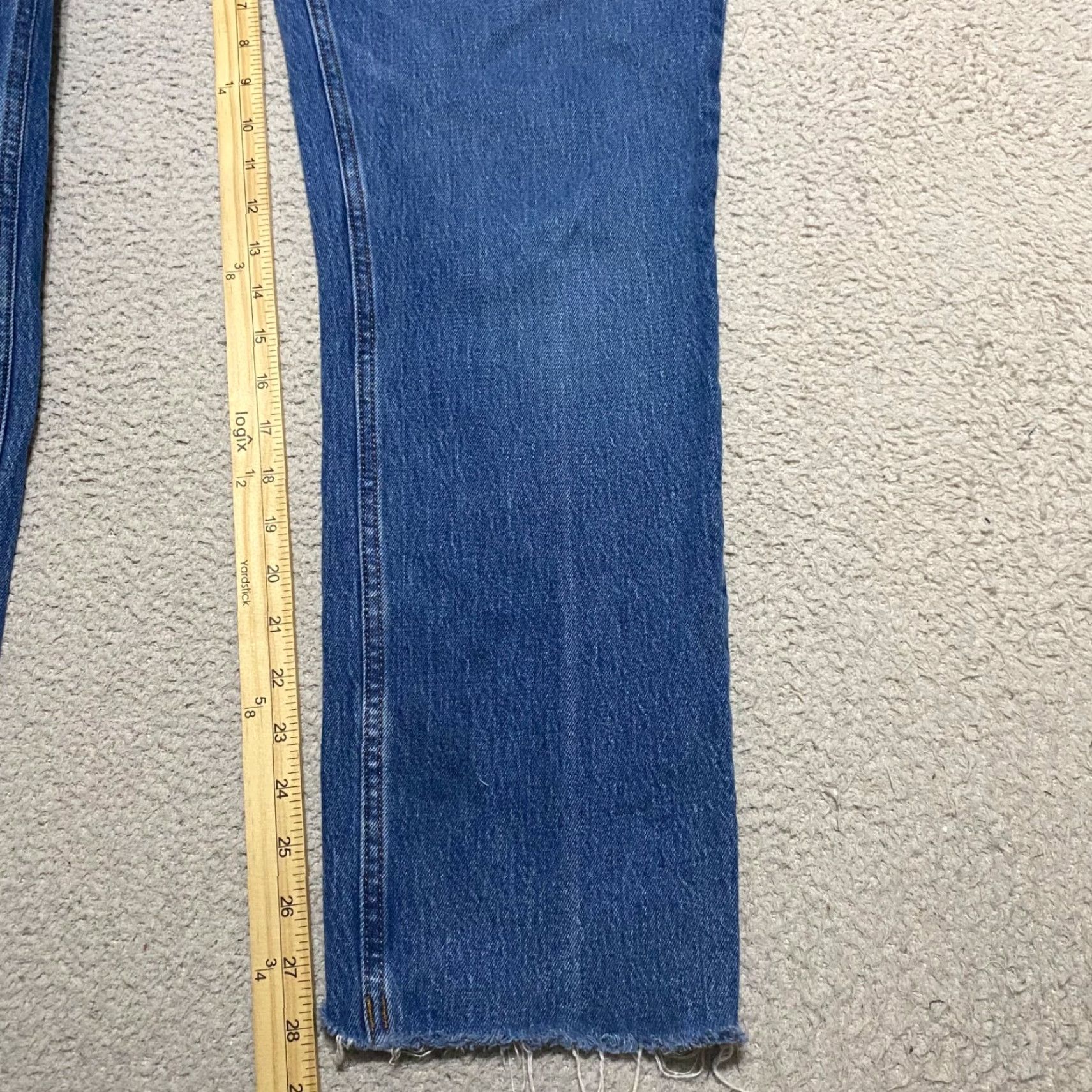 Abercrombie & Fitch Abercrombie & Fitch Jeans Womens sz 8 Blue Denim Medium Wash Straight 8 Blue Jeans Womens Regular Size 8 Vintage? No Size 30" / US 8 / IT 44 - 5 Thumbnail