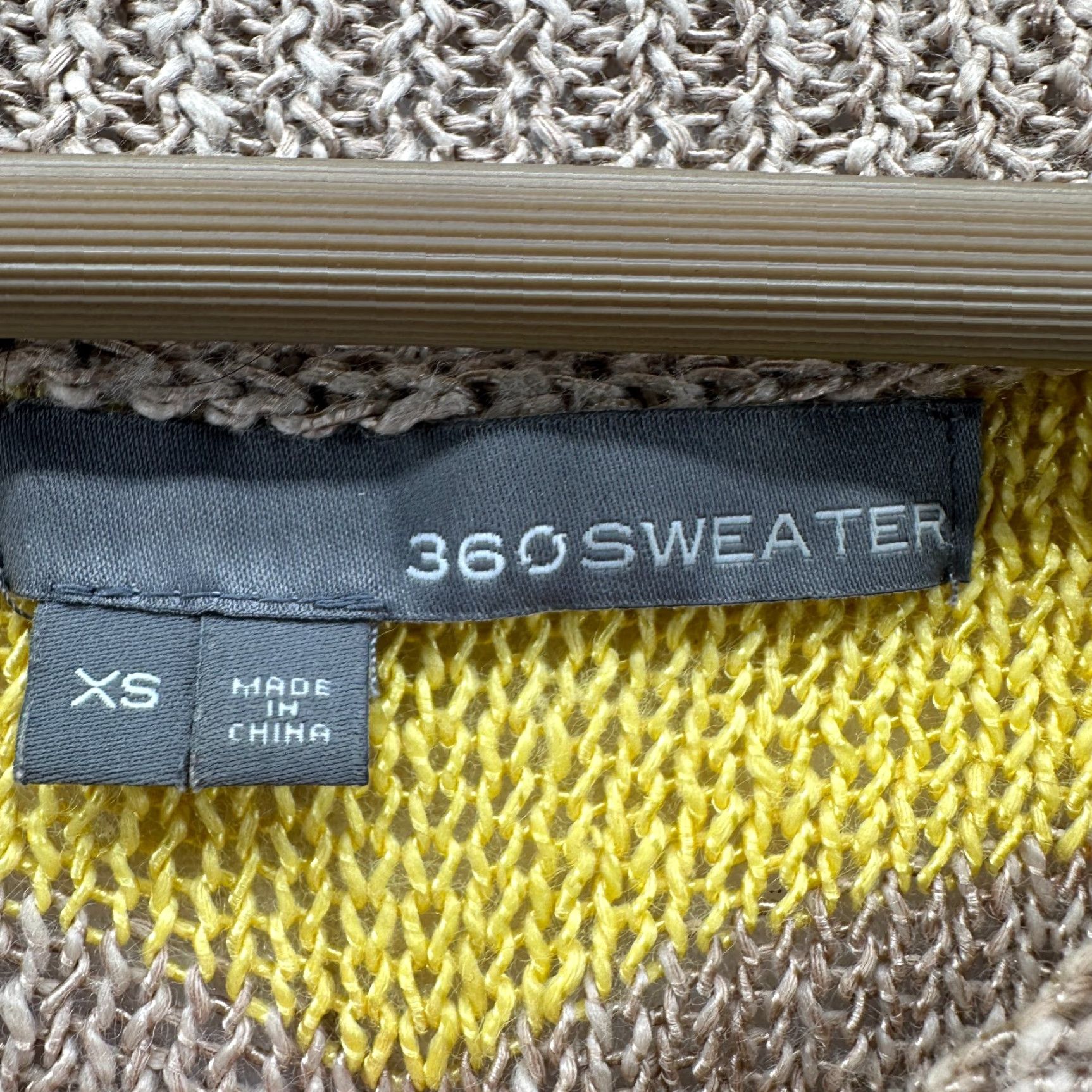 Vintage 360 Sweater Women XS Linen Yellow Stripe Crew Neck Cardigan Knit Lightweight Casual Vintage? No — (Use only original words) Size XS / US 0-2 / IT 36-38 - 5 Thumbnail