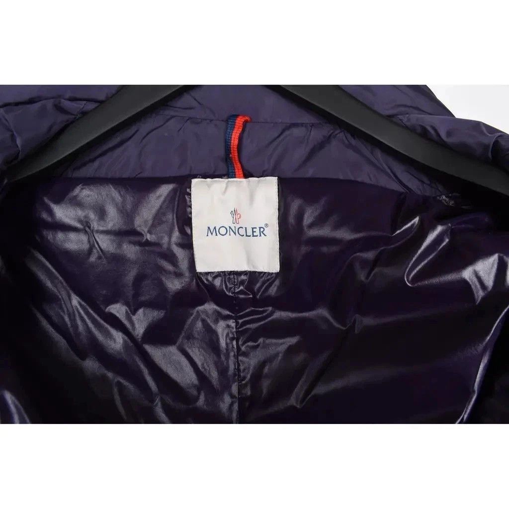 Moncler AUTHENTIC Moncler Mengs Women Down Puffer Jacket Size 0 XS Size XS / US 0-2 / IT 36-38 - 5 Thumbnail