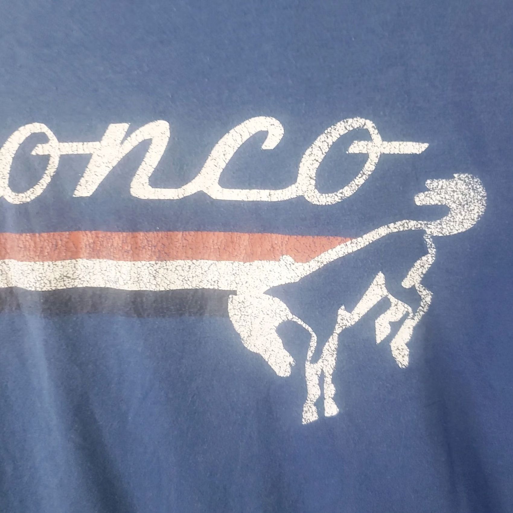 Ford VINTAGE Ford Bronco Striped Distressed Logo T-Shirt Mens XXL Blue Patriotic Size US XXL / EU 58 / 5 - 6 Thumbnail