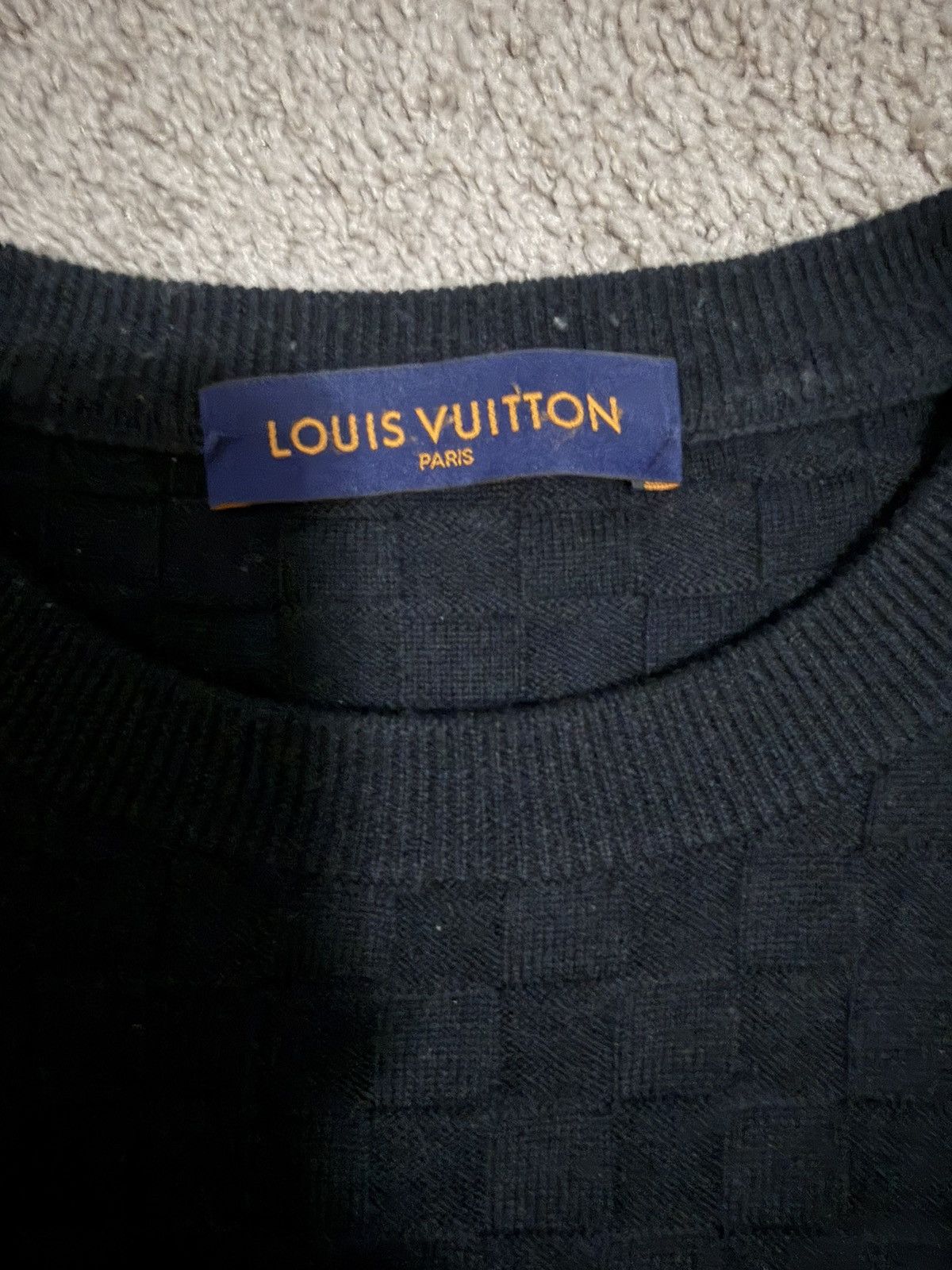 Louis Vuitton Louis Vuitton Size US M / EU 48-50 / 2 - 2 Thumbnail