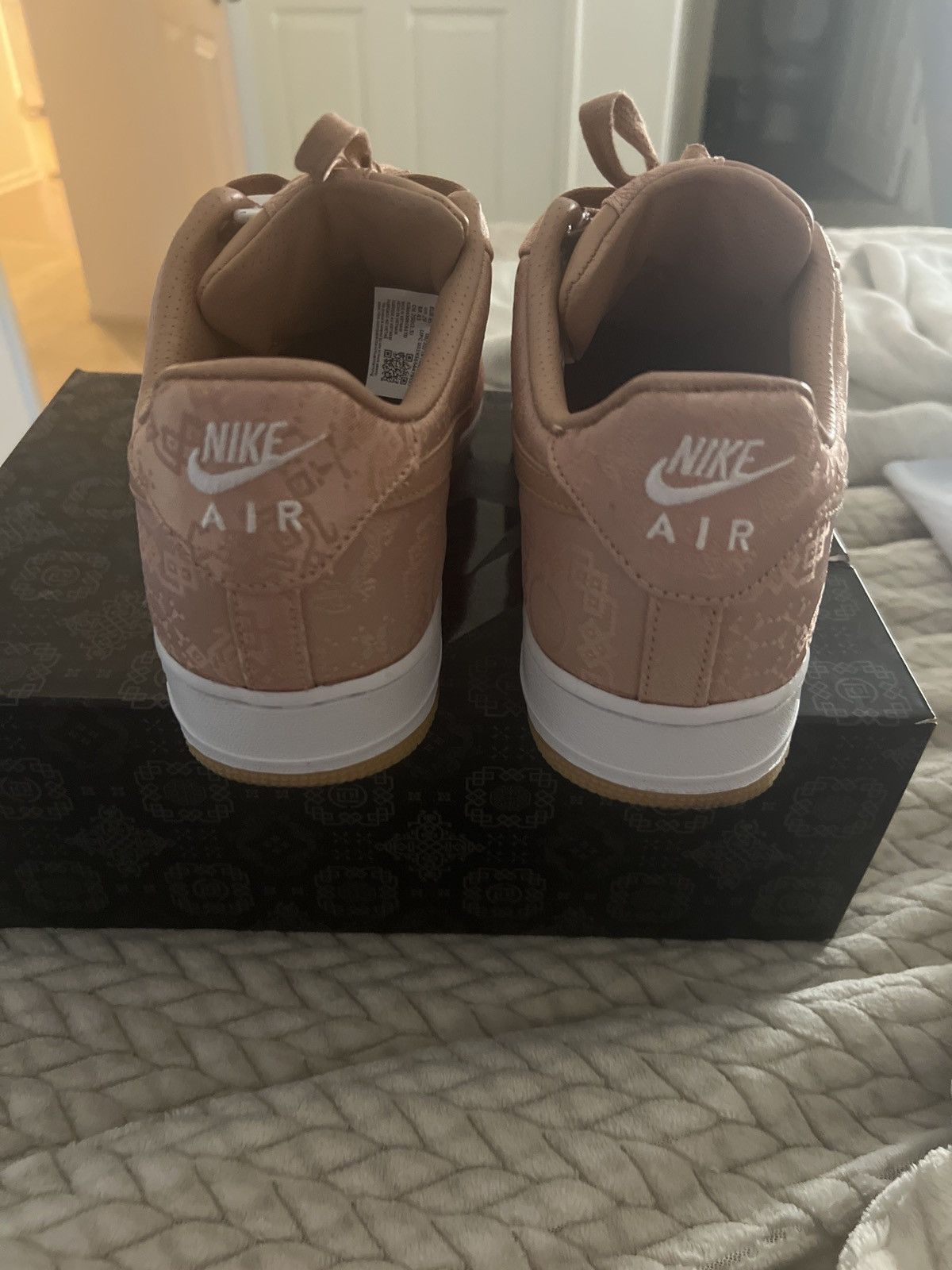 CLOT × Nike CLOT X Nike Air Force 1 Low “Rose Gold Silk” Size US 11 / EU 44 - 4 Thumbnail