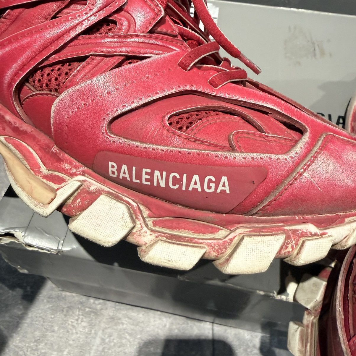 Balenciaga Balenciaga track faded red burgundy Size US 10 / EU 43 - 14 Thumbnail