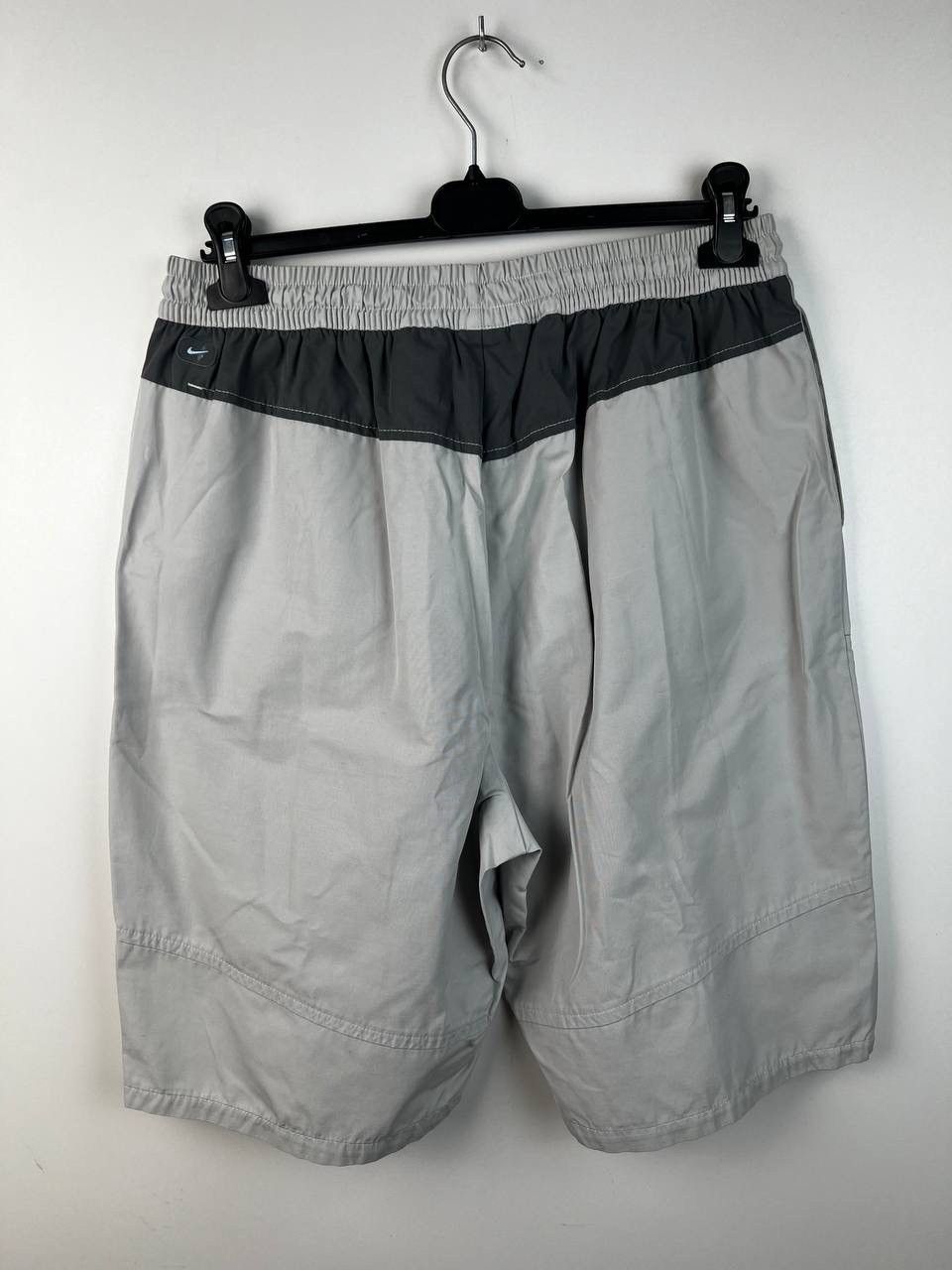 Vintage Nike 00s streetwear vintage shorts size XL/35 Size US 35 - 2 Thumbnail
