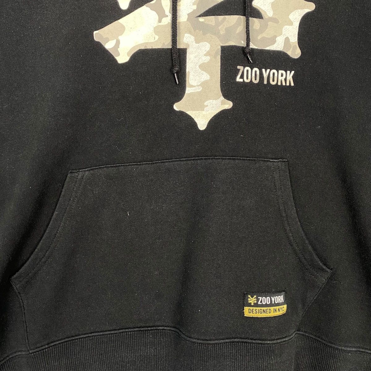 Vintage Vintage Zoo York Full Zip Hoodie Black Pullover Jumper L Size US L / EU 52-54 / 3 - 5 Thumbnail