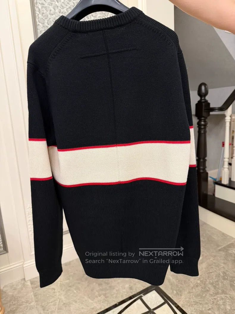Givenchy Givenchy Merino wool sweater, size M, black with lettering Size US M / EU 48-50 / 2 - 2 Thumbnail
