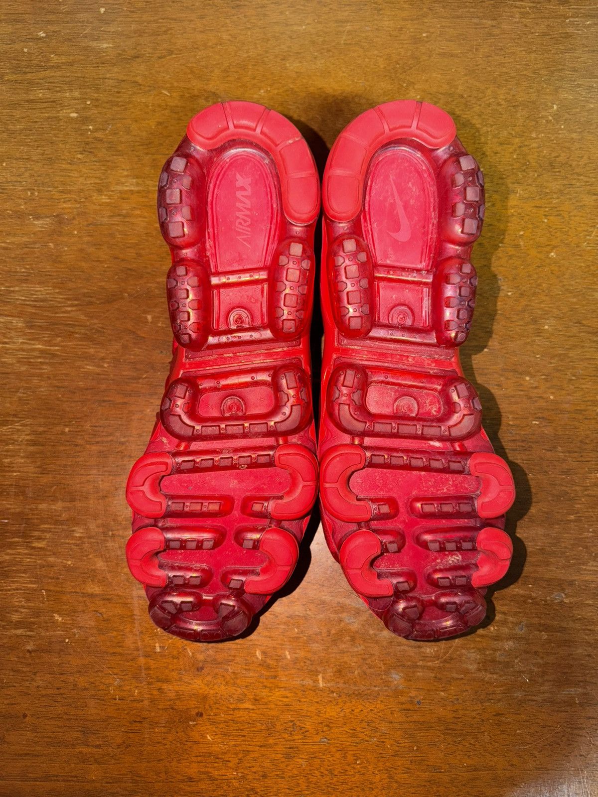 Nike Nike Air VaporMax Plus Triple Red size 14 Size US 14 / EU 47 - 4 Thumbnail