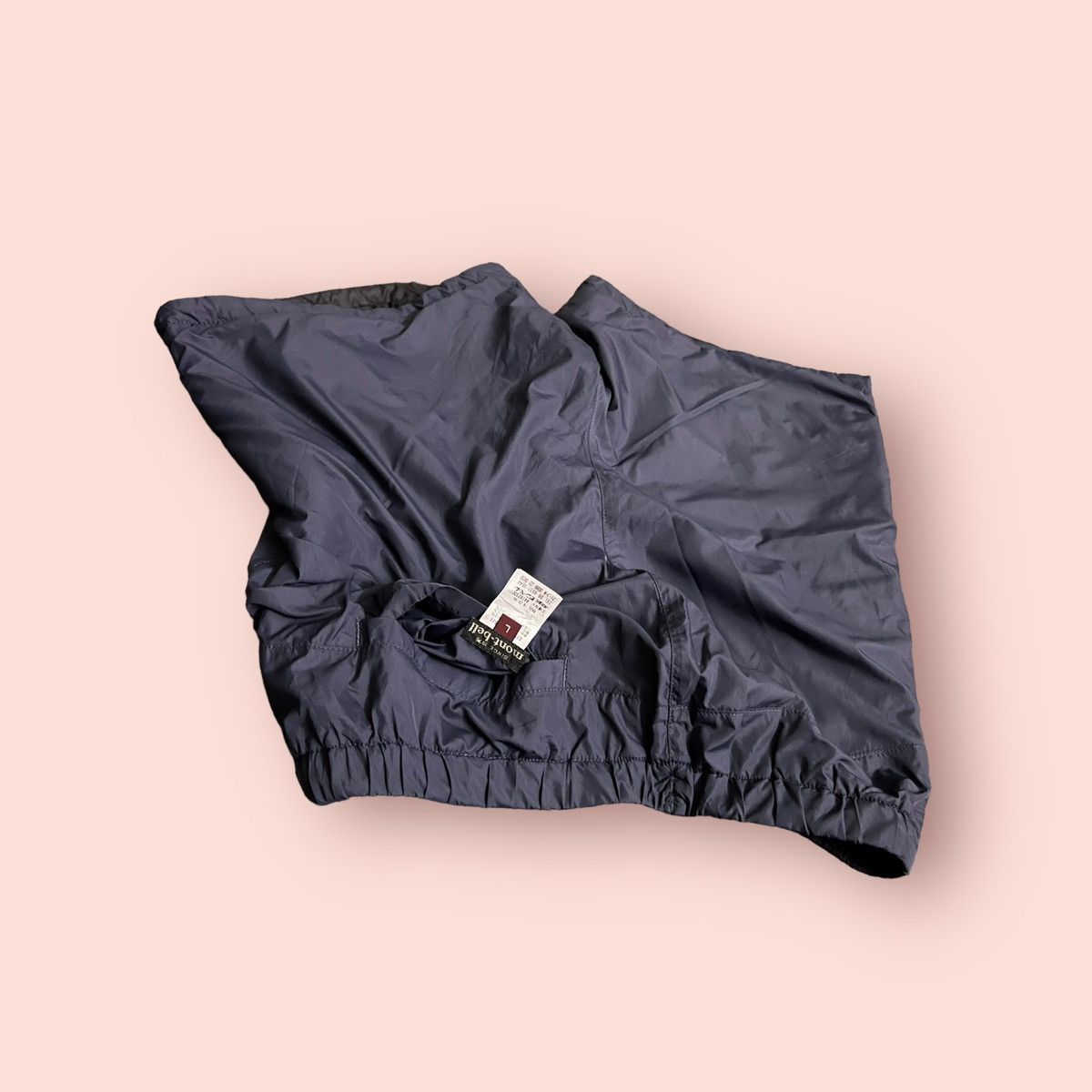 Montbell × Vintage VINTAGE MONT-BELL RARE REVERSIBLE QUILTED SHORT PANTS Size 30" / US 8 / IT 44 - 12 Thumbnail