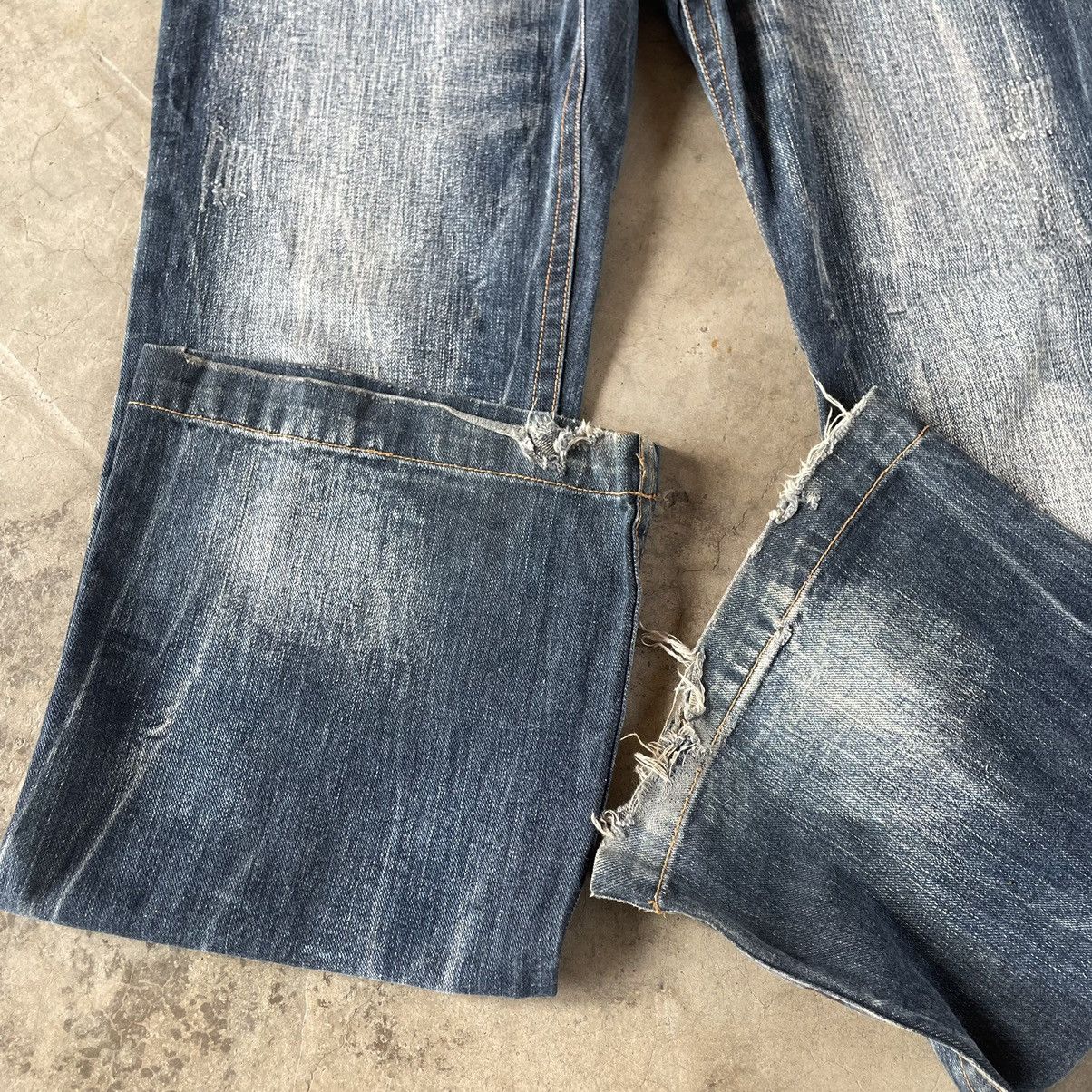 Japanese Brand 🔥🇯🇵Heaven Winger Stoned Washed Flare Distress Denim Jeans Size US 34 / EU 50 - 7 Thumbnail