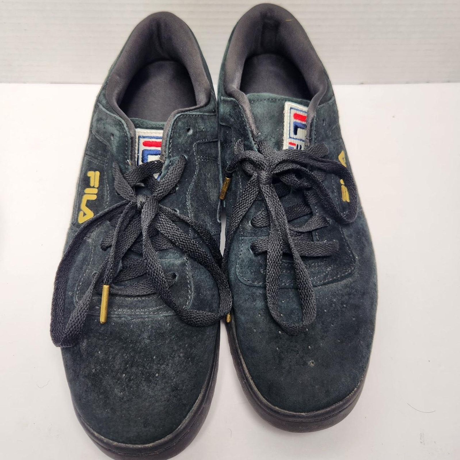 Fila Black Suede Fila Sneakers Size US 9.5 / EU 42-43 - 3 Thumbnail