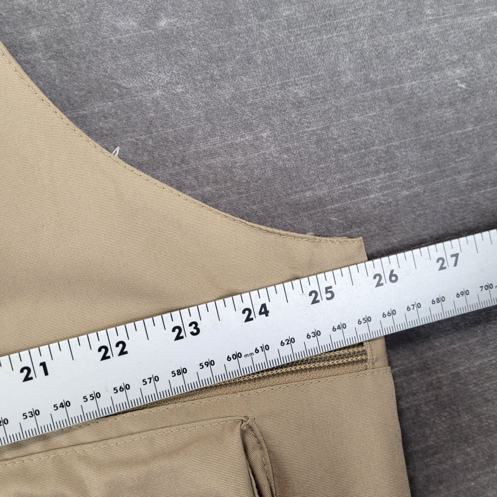 Vintage Columbia PFG Vest Mens XL Khaki Multi Pocket Canvas Zip Short Size US XL / EU 56 / 4 - 6 Thumbnail