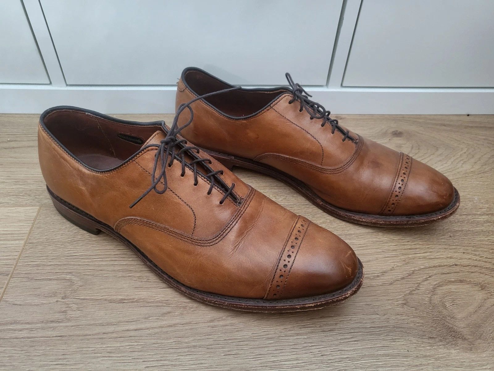 Allen Edmonds ALLEN EDMONDS FIFTH AVENUE BROWN VINTAGE OXFORD SHOES 11C Size US 11 / EU 44 - 1 Thumbnail