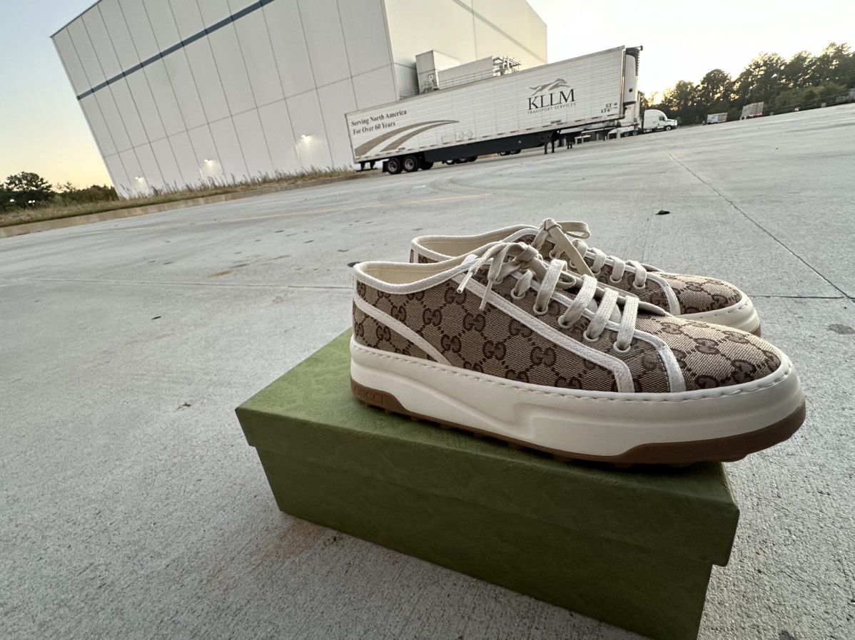 Gucci Gucci Tennis 1977 GG Sneaker Size US 9 / EU 42 - 14 Thumbnail