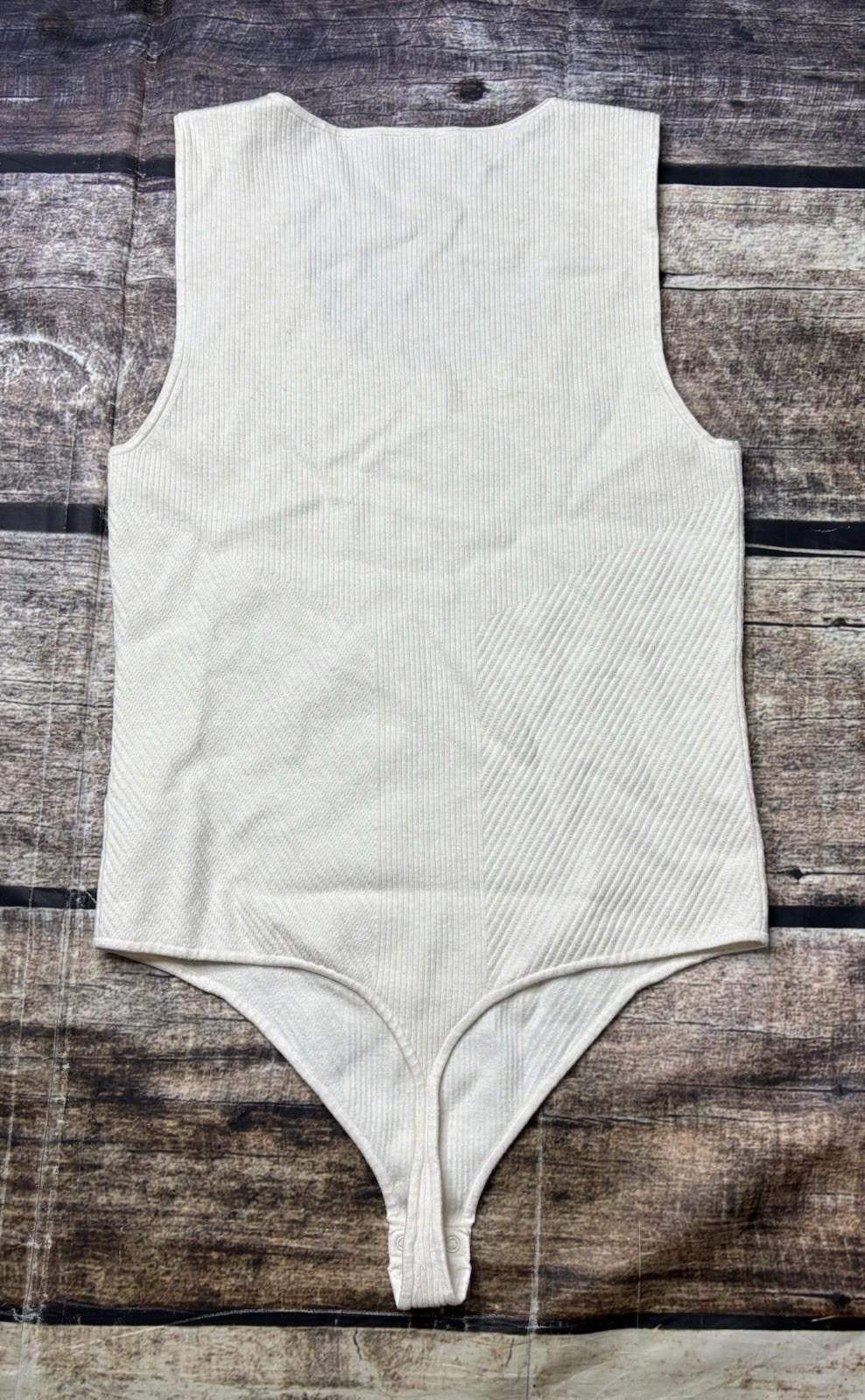 Aritzia Aritizia Babaton Bodysuit Women's Small White Sleeveless Size S / US 4 / IT 40 - 3 Thumbnail