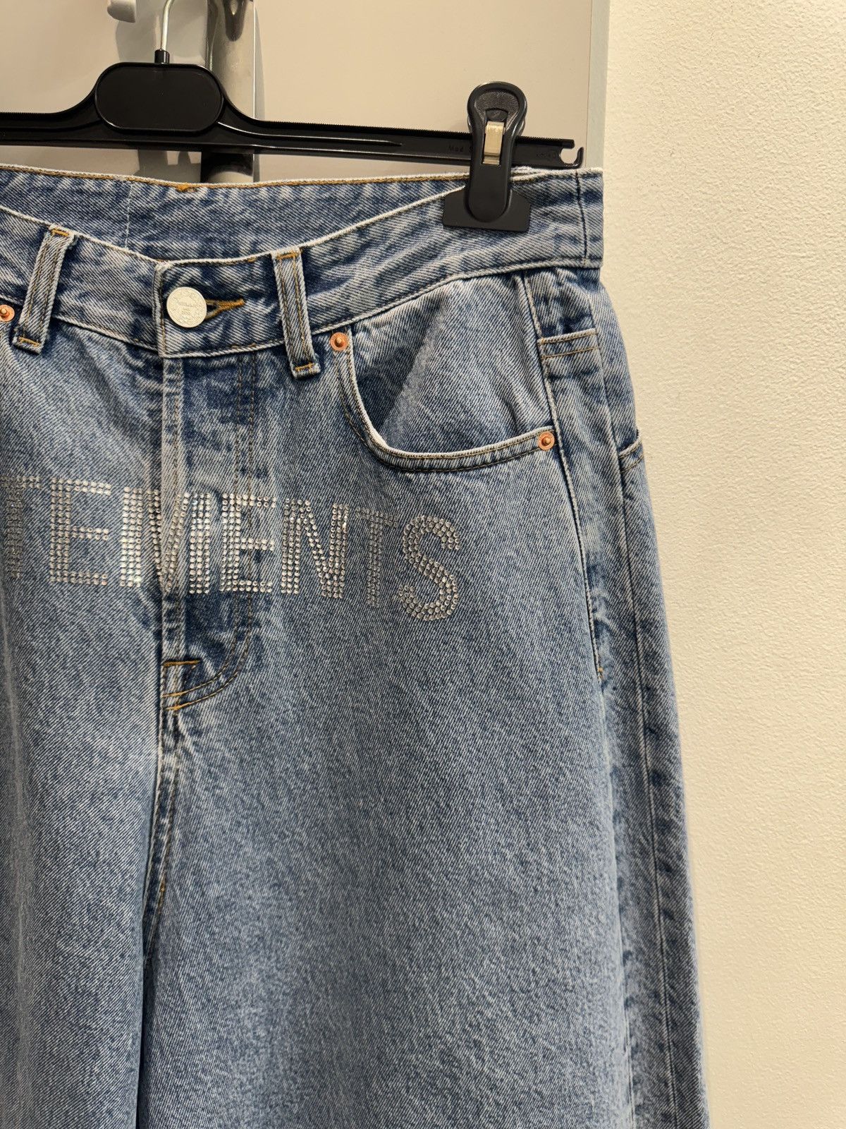 Vetements Last Size Vetements Crystal Logo Baggy Jeans Size US 31 - 6 Thumbnail