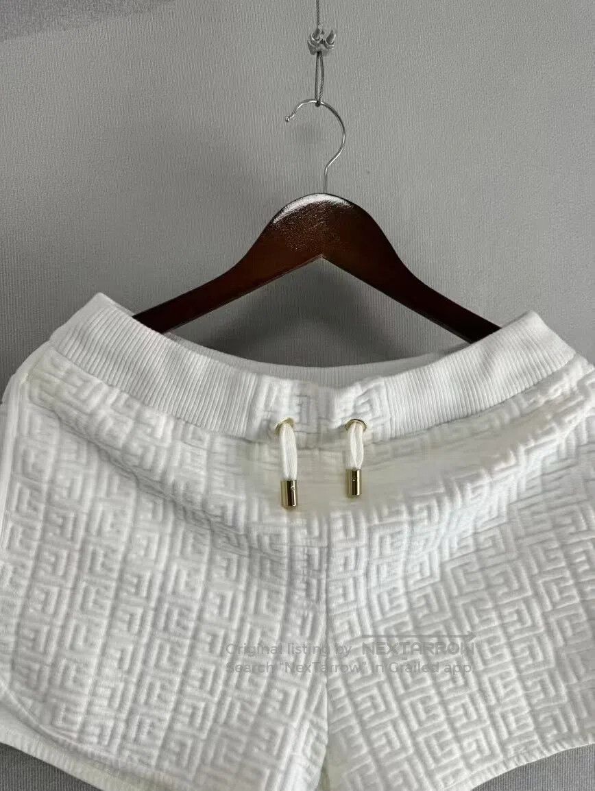 Balmain BALMAIN White All-Over Print Terry Shorts| Size 27" / US 4 / IT 40 - 2 Thumbnail