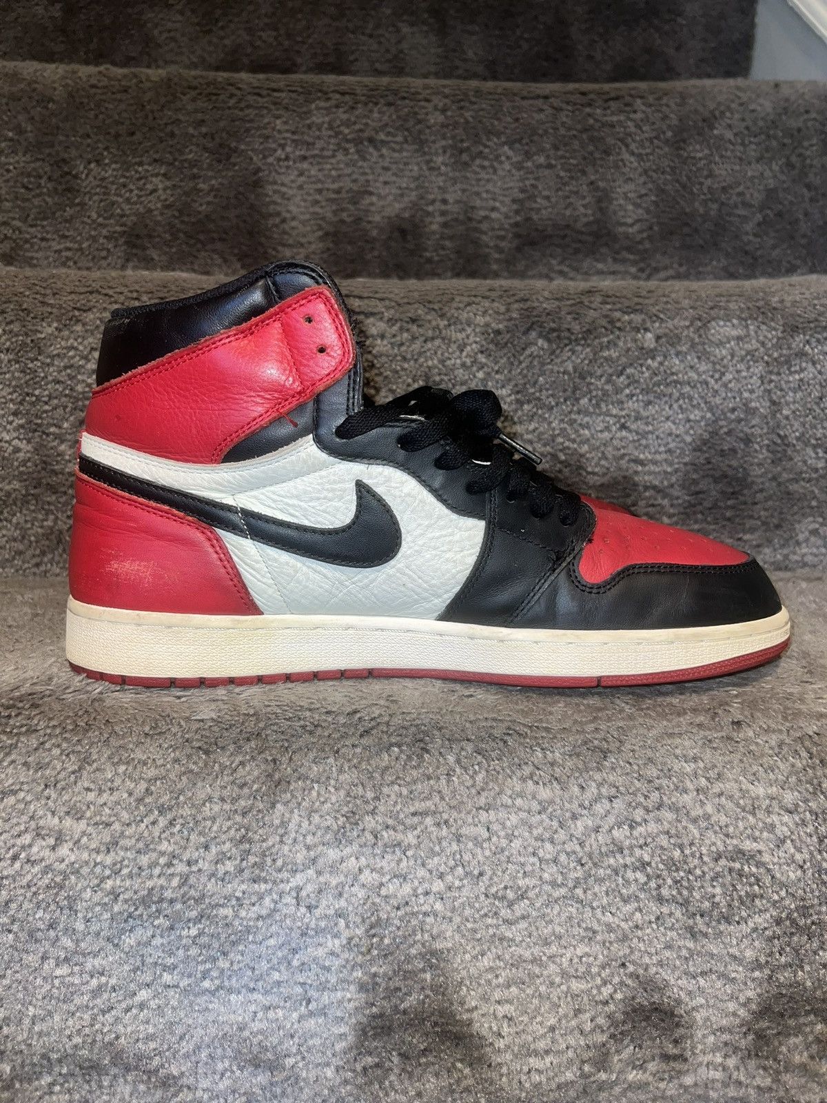 Jordan Brand Jordan 1 Bred Toe 12.5 Size US 12.5 / EU 45-46 - 5 Thumbnail