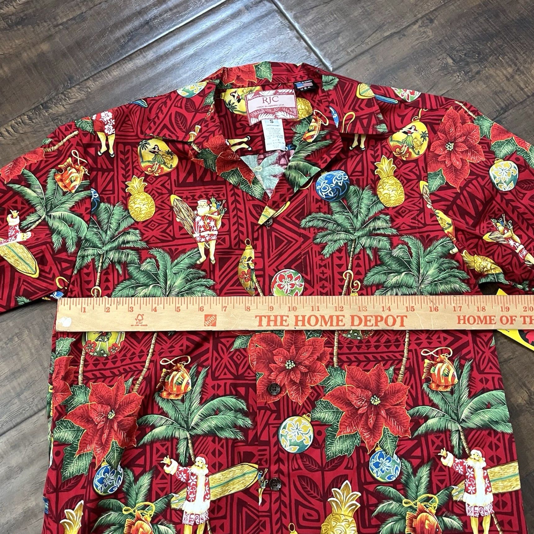 Vintage VINTAGE RJC Santa Camp Shirt Men Small Casual Christmas Hawaiian Floral Short Sleeve Red Size US S / EU 44-46 / 1 - 5 Thumbnail