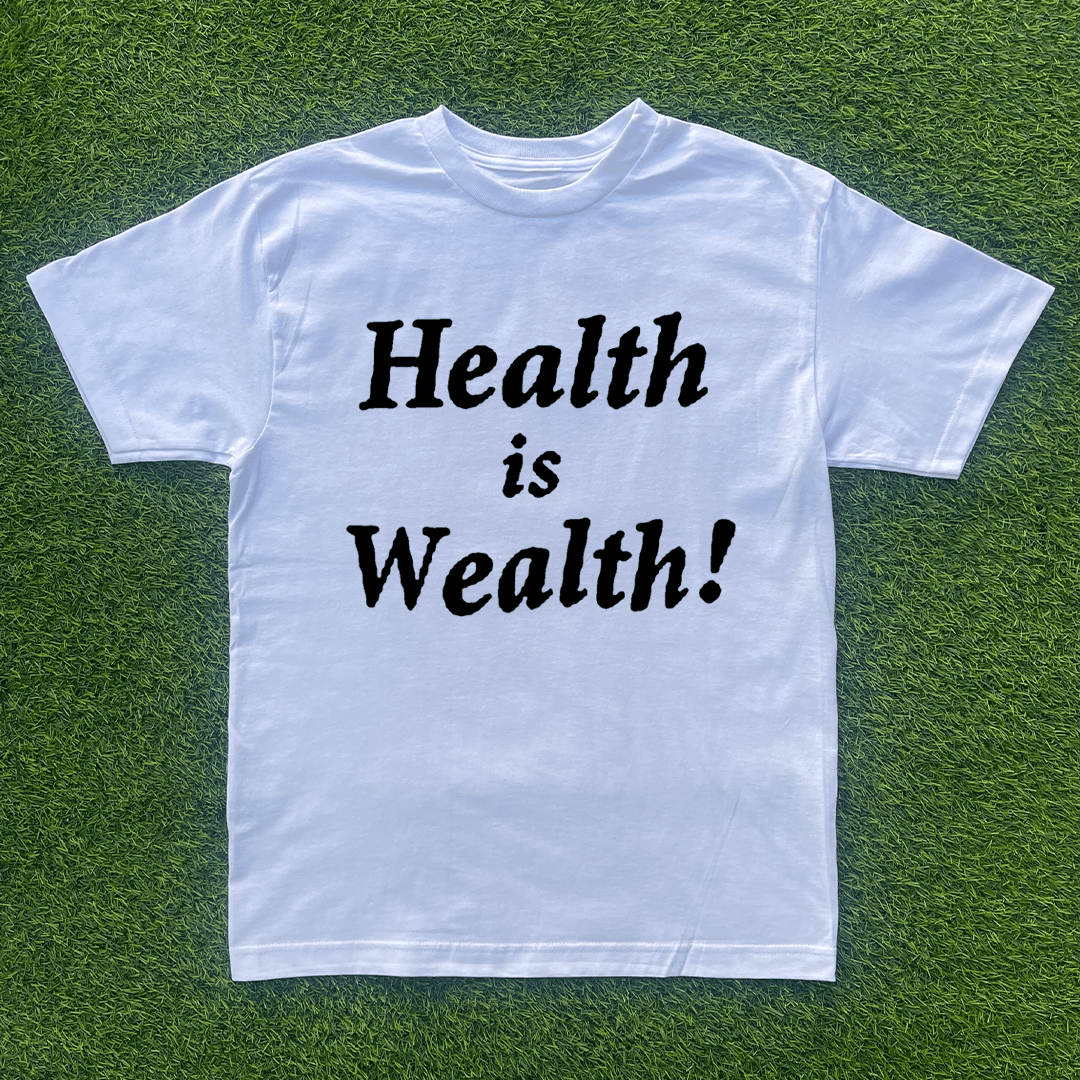 Vintage HEALTH IS WEALTH TSHIRT Size US M / EU 48-50 / 2 - 1 Preview