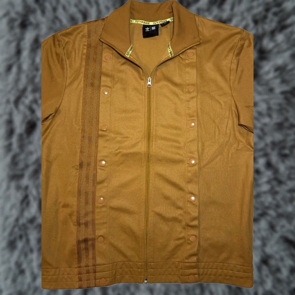 Seller photo, Grailed