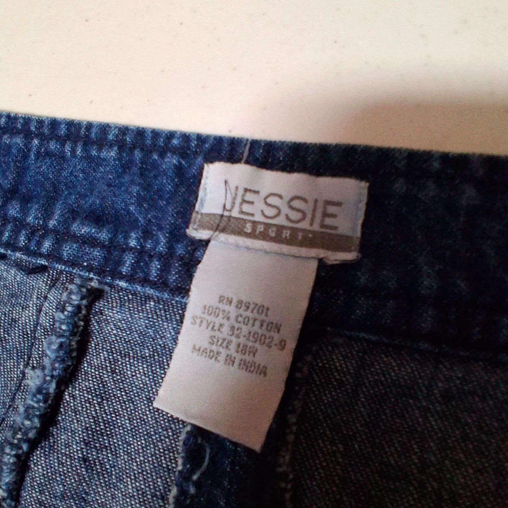 Vintage VINTAGE Jessie Sport Denim Skirt 18W Plus Size Midi A-Line Blue Jeans Western Women 1990s Size 40" / US 18 - 5 Thumbnail