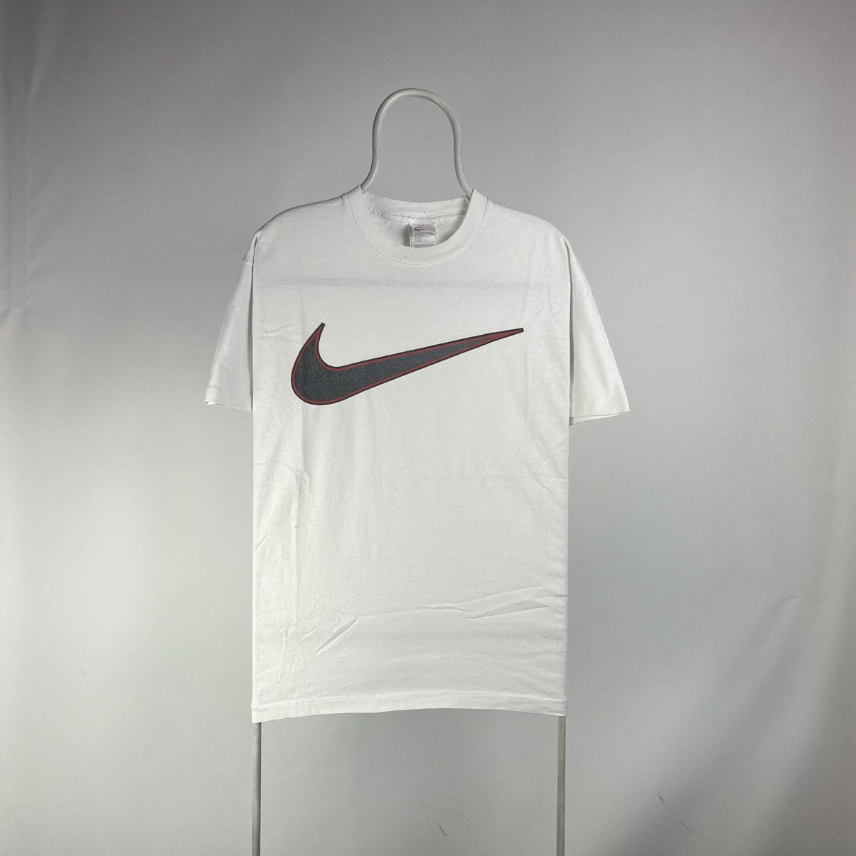 Nike Vintage Nike Tshirt Swoosh Logo size Medium Size US M / EU 48-50 / 2 - 1 Thumbnail
