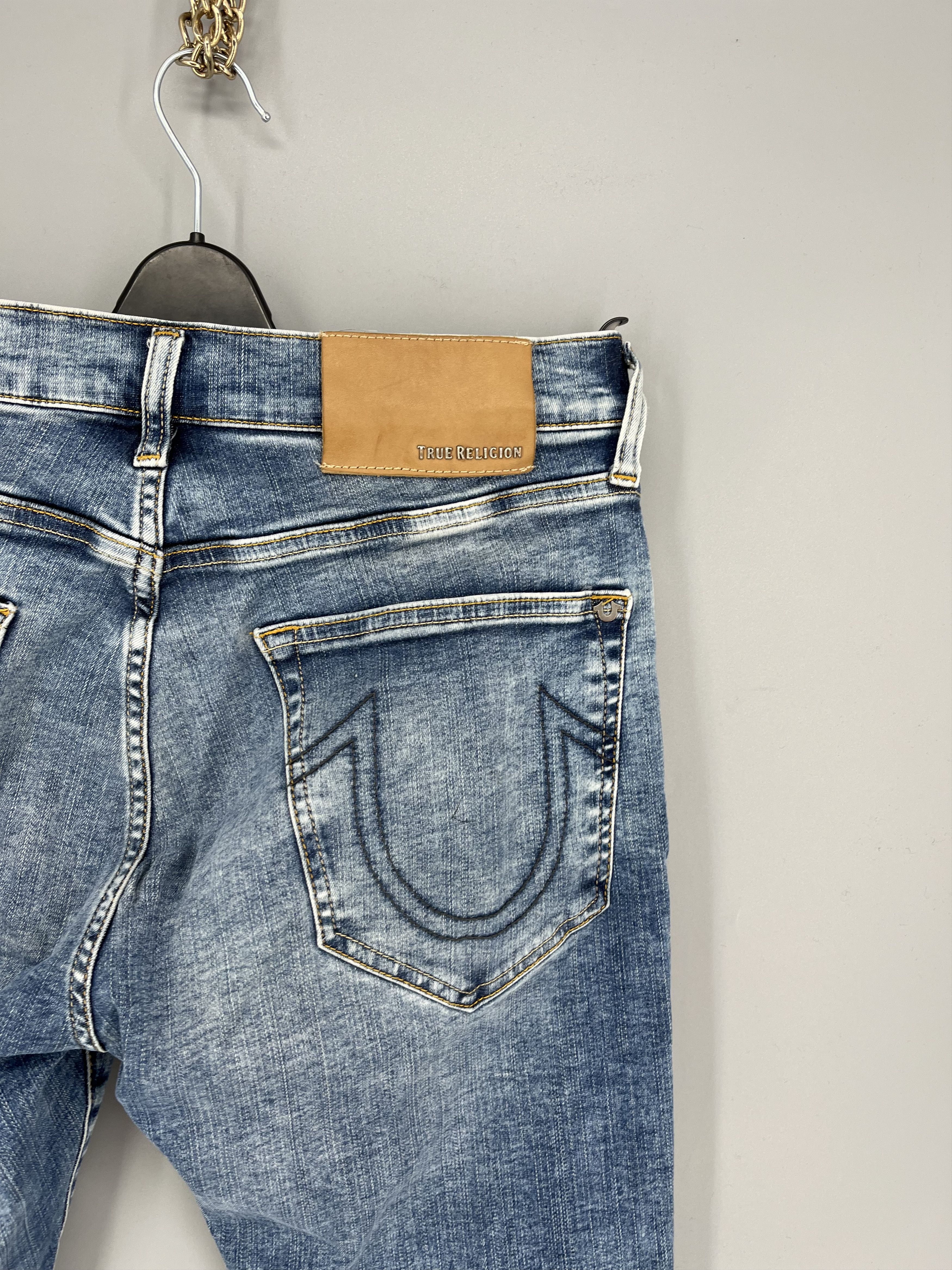 True Religion TRUE RELIGION Rocco painted slim-leg jeans Size US 31 - 8 Thumbnail