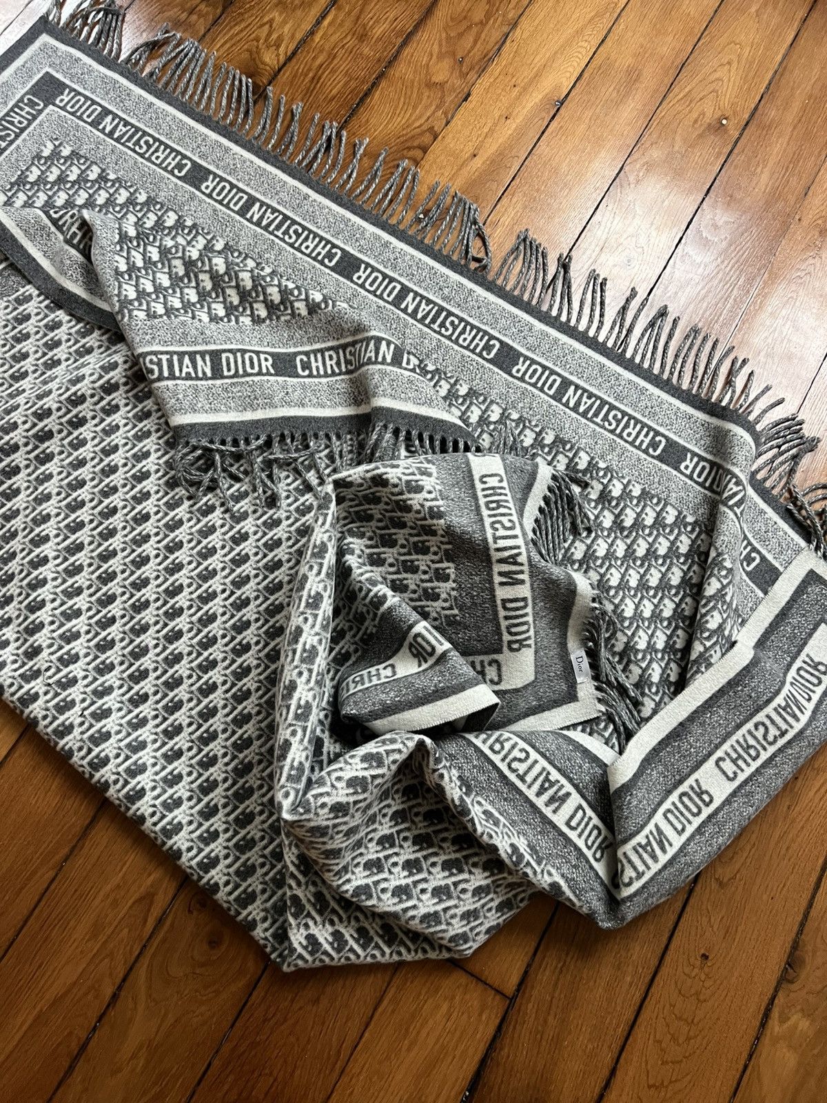 Dior Christian Dior Large Wool Plaid 140x140 Size ONE SIZE - 2 Thumbnail
