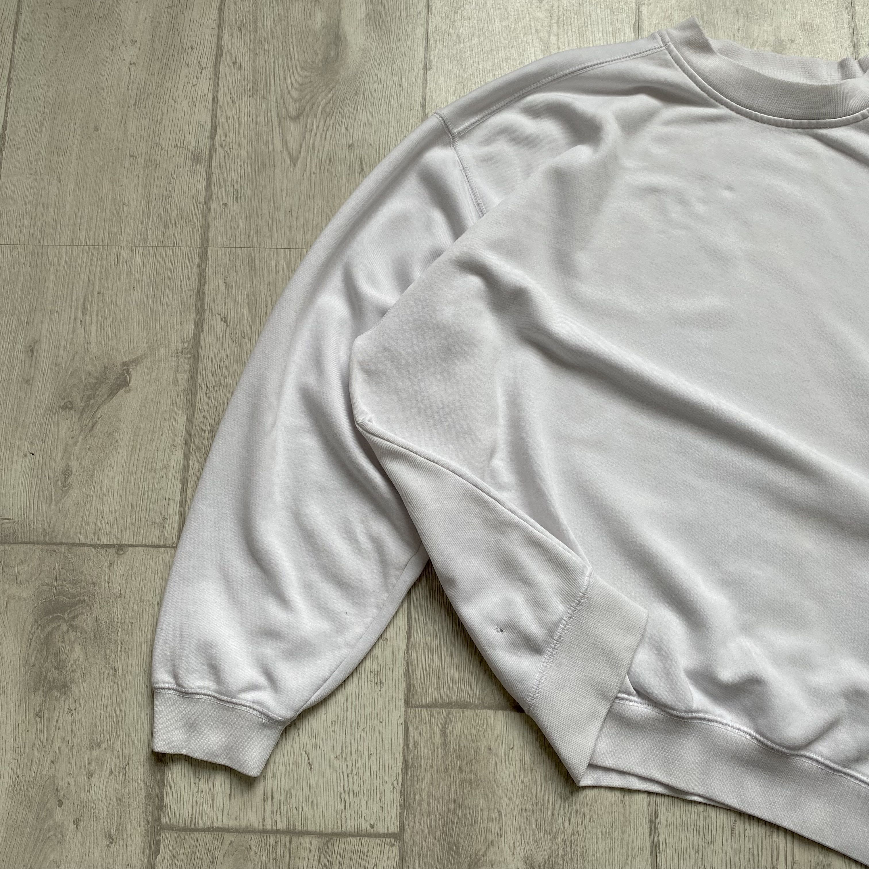 Reebok 90s Vintage Reebok Boxy Sweatshirt Crewneck small logo Size US L / EU 52-54 / 3 - 7 Thumbnail
