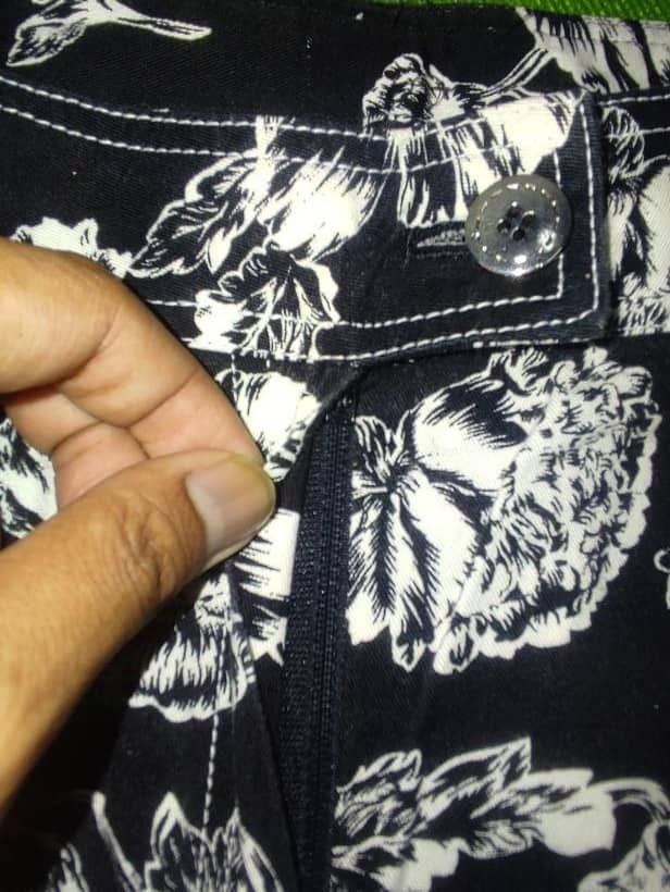 Japanese Brand × The Unbranded Brand UNBRAND DENIM FLARED PANTS FLORAL Size 31" - 7 Thumbnail