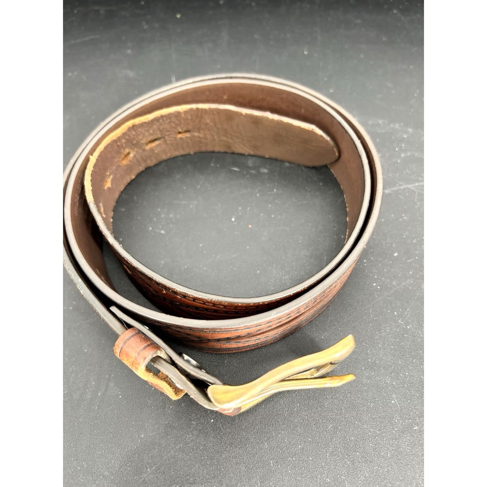 Wrangler VINTAGE Wrangler Western Belt Brown Leather Embossed Buckle Adjustable Men One Size Brown Leather Western Belt Mens Size ONE SIZE - 2 Thumbnail