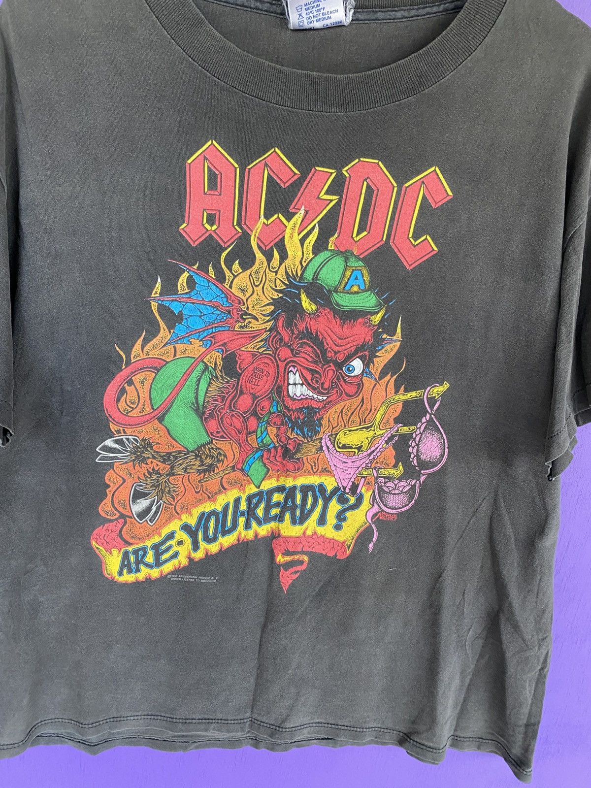 Band Tees Vintage 1990 ACDC are you ready faded tour tee Size US XL / EU 56 / 4 - 3 Thumbnail