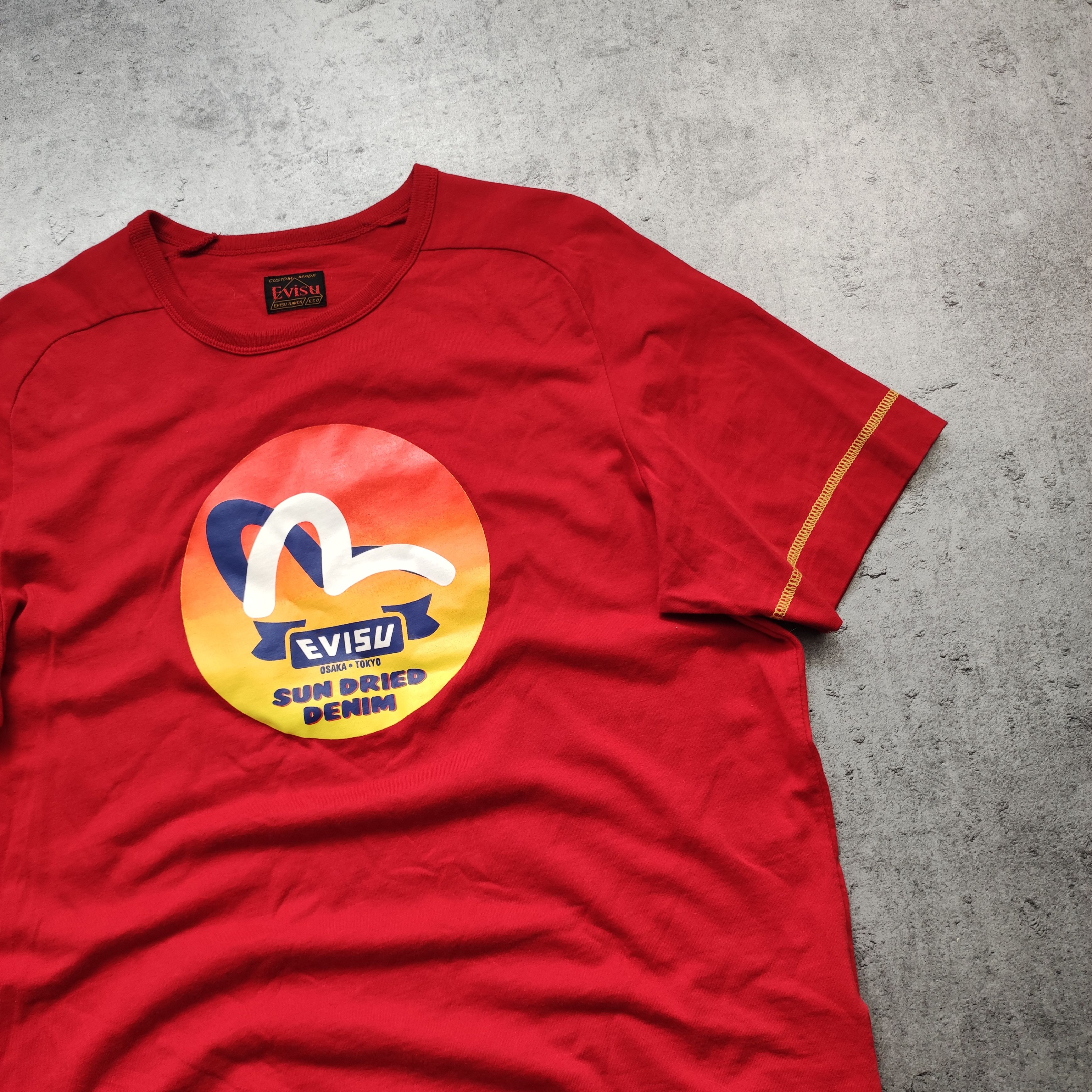 Evisu × Japanese Brand Evisu Japan Big Logo Red Sun Dried Denim Tee Size US L / EU 52-54 / 3 - 3 Thumbnail