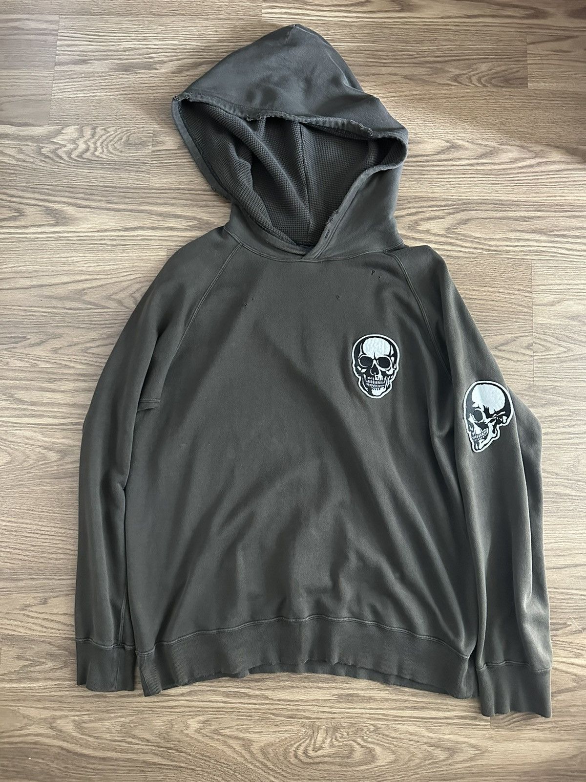 Number nine clearance skull hoodie