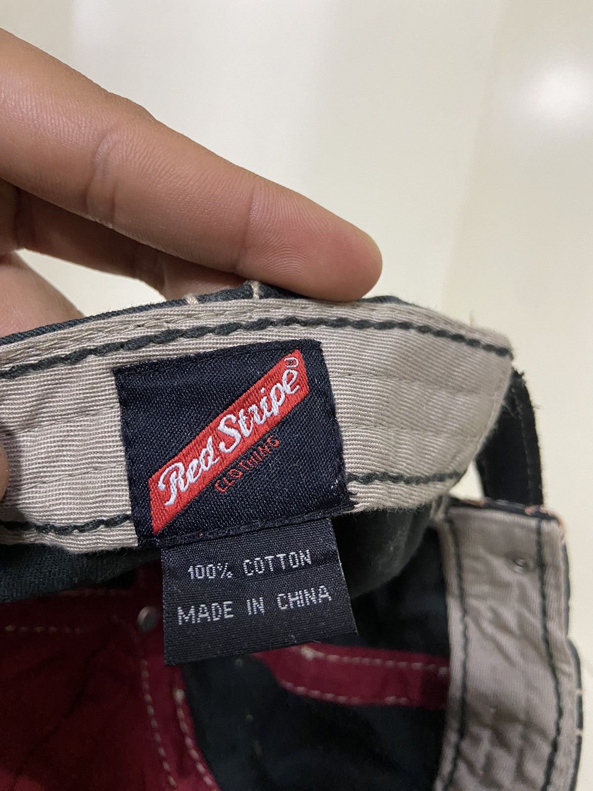 Vintage Vintage red stripe distreseed hat with drink bottle opener Size ONE SIZE - 10 Thumbnail