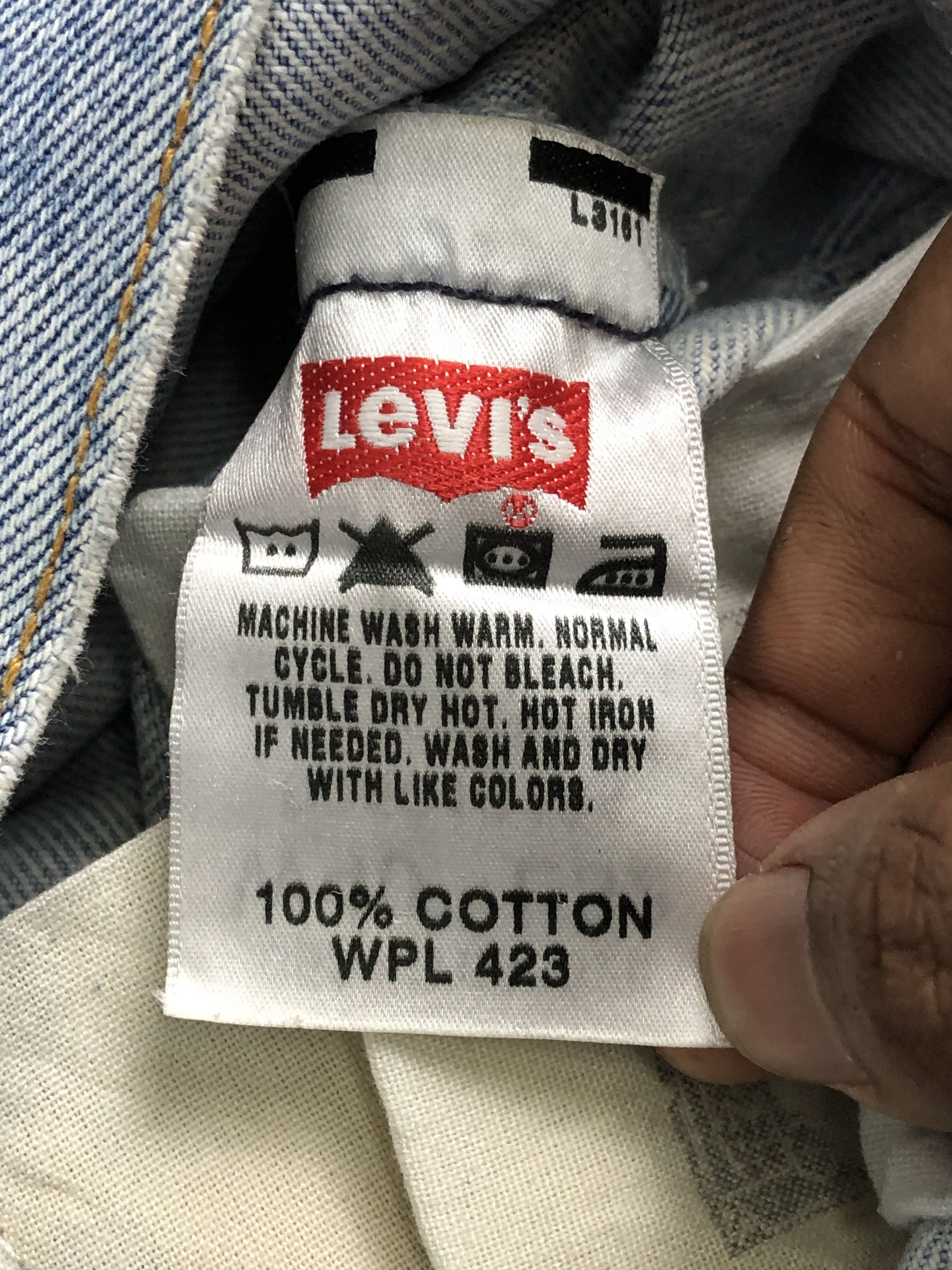 Levi's Vintage Levis 501 Light Washed Jeans DP2262 Size US 40 / EU 56 - 7 Thumbnail